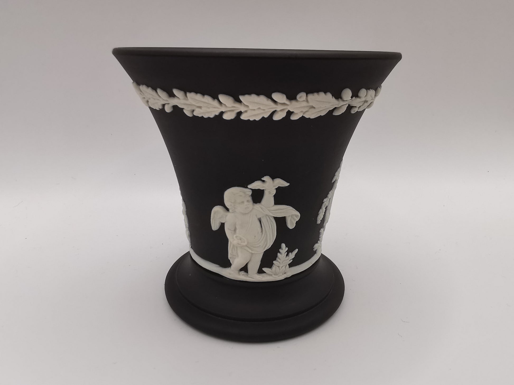 Vintage Wedgwood Black Jasperware Cherub Trumpet Vase