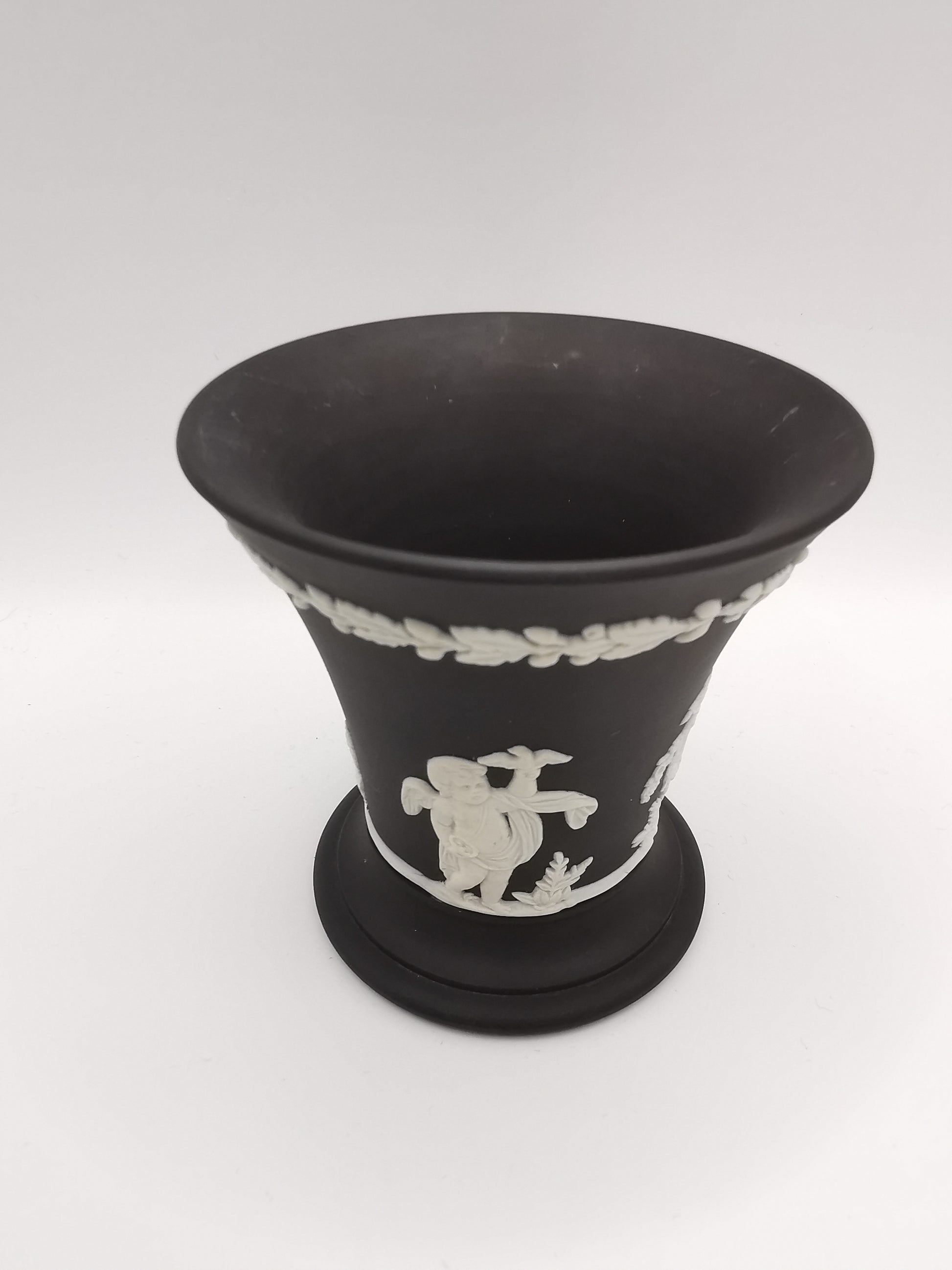 Vintage Wedgwood Black Jasperware Cherub Trumpet Vase