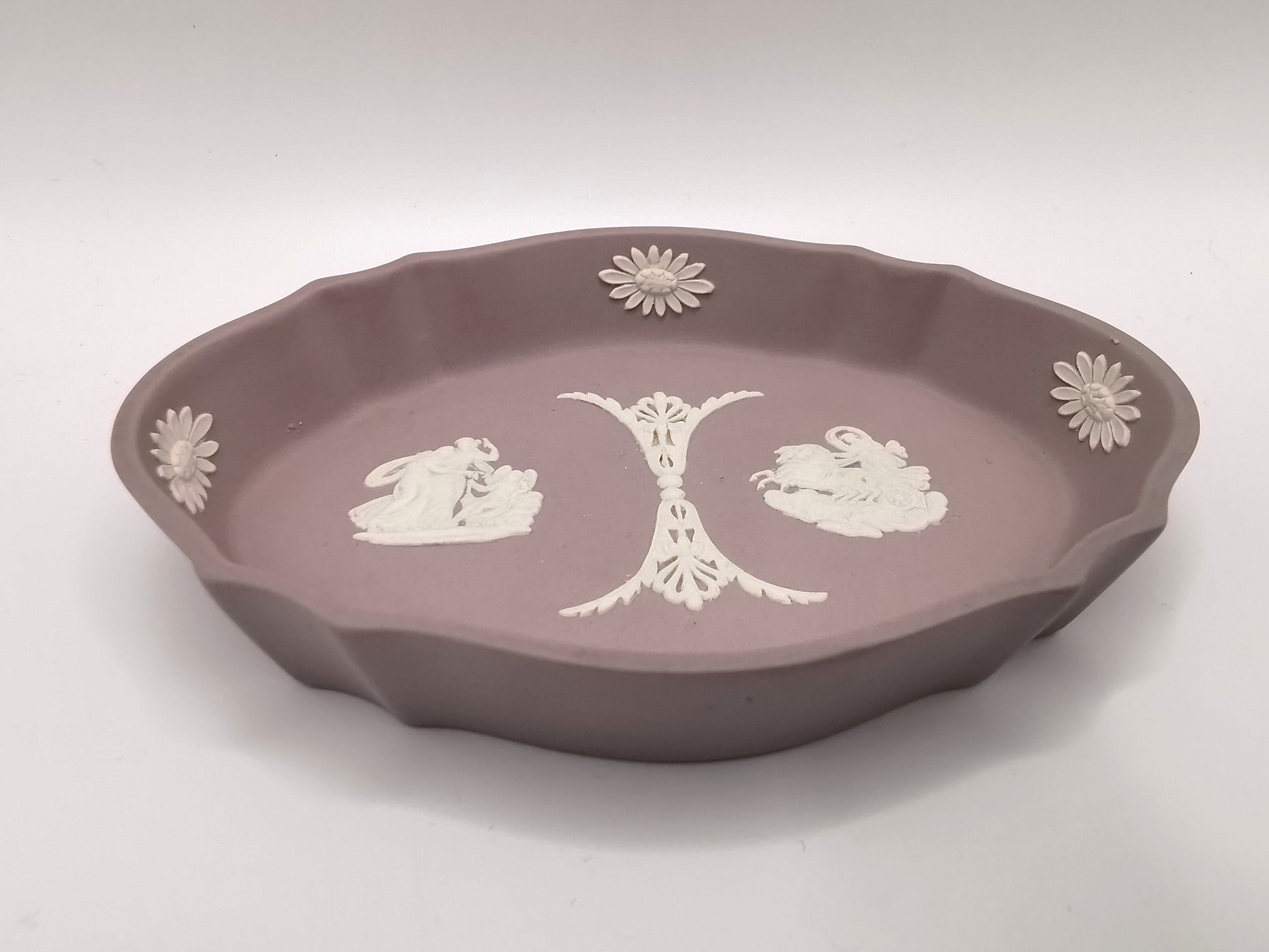 Vintage Wedgwood Lilac Jasperware Oval Scalloped Trinket Dish