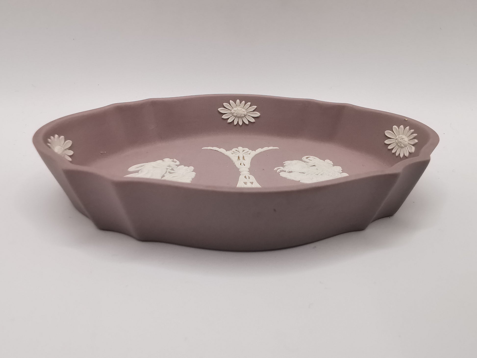Vintage Wedgwood Lilac Jasperware Oval Scalloped Trinket Dish