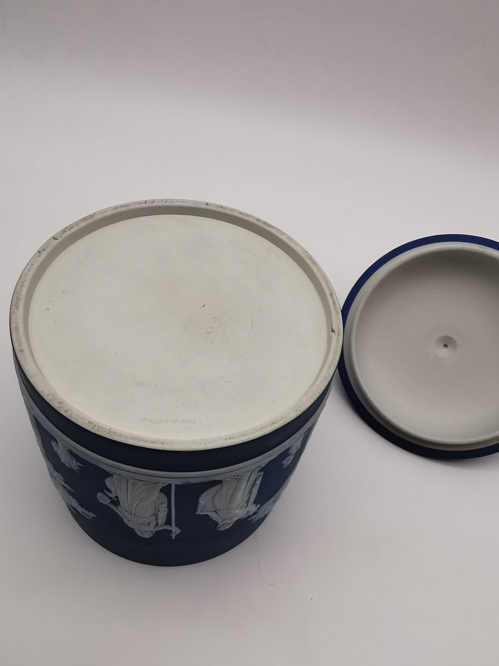 Antique Victorian Wedgwood Cobalt Dark Blue Jasperware Acorn Finial Biscuit Barrel -Jar