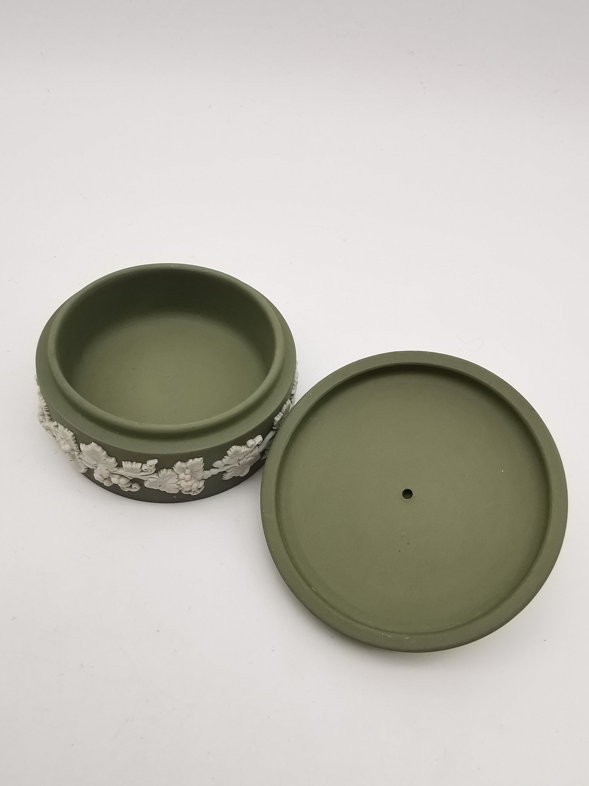 Vintage Wedgwood Sage Green Jasperware Small Round Grapevine Trinket Box