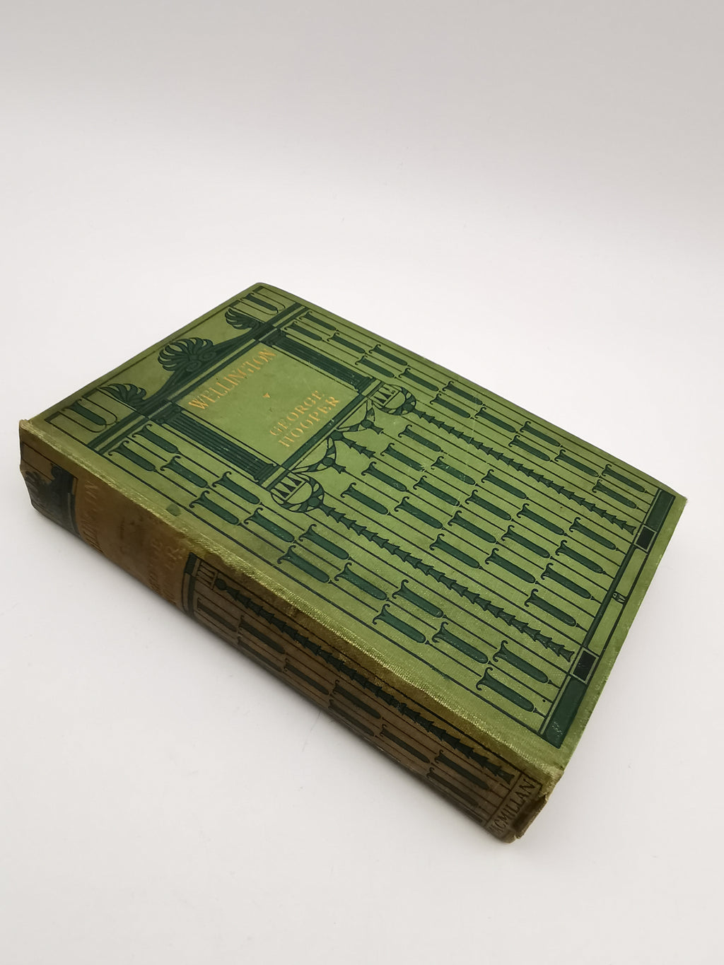 Antique Edwardian 1911 Wellington Biography by George Hooper – Macmillan Pictorial Cloth Edition with Turner Plates and 1919 Prize Plate