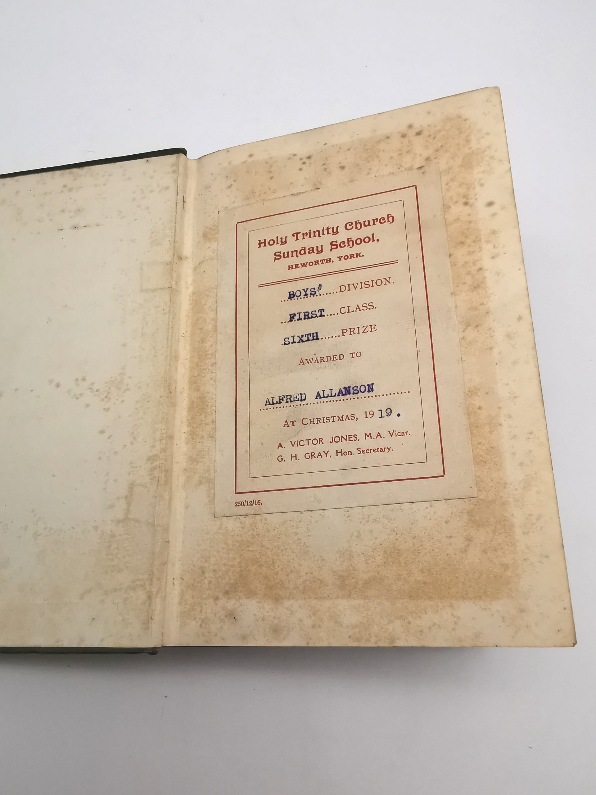 Antique Edwardian 1911 Wellington Biography by George Hooper – Macmillan Pictorial Cloth Edition with Turner Plates and 1919 Prize Plate