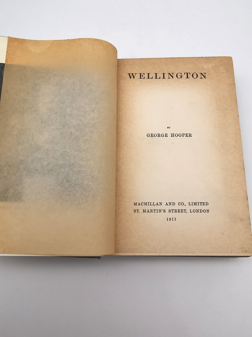 Antique Edwardian 1911 Wellington Biography by George Hooper – Macmillan Pictorial Cloth Edition with Turner Plates and 1919 Prize Plate