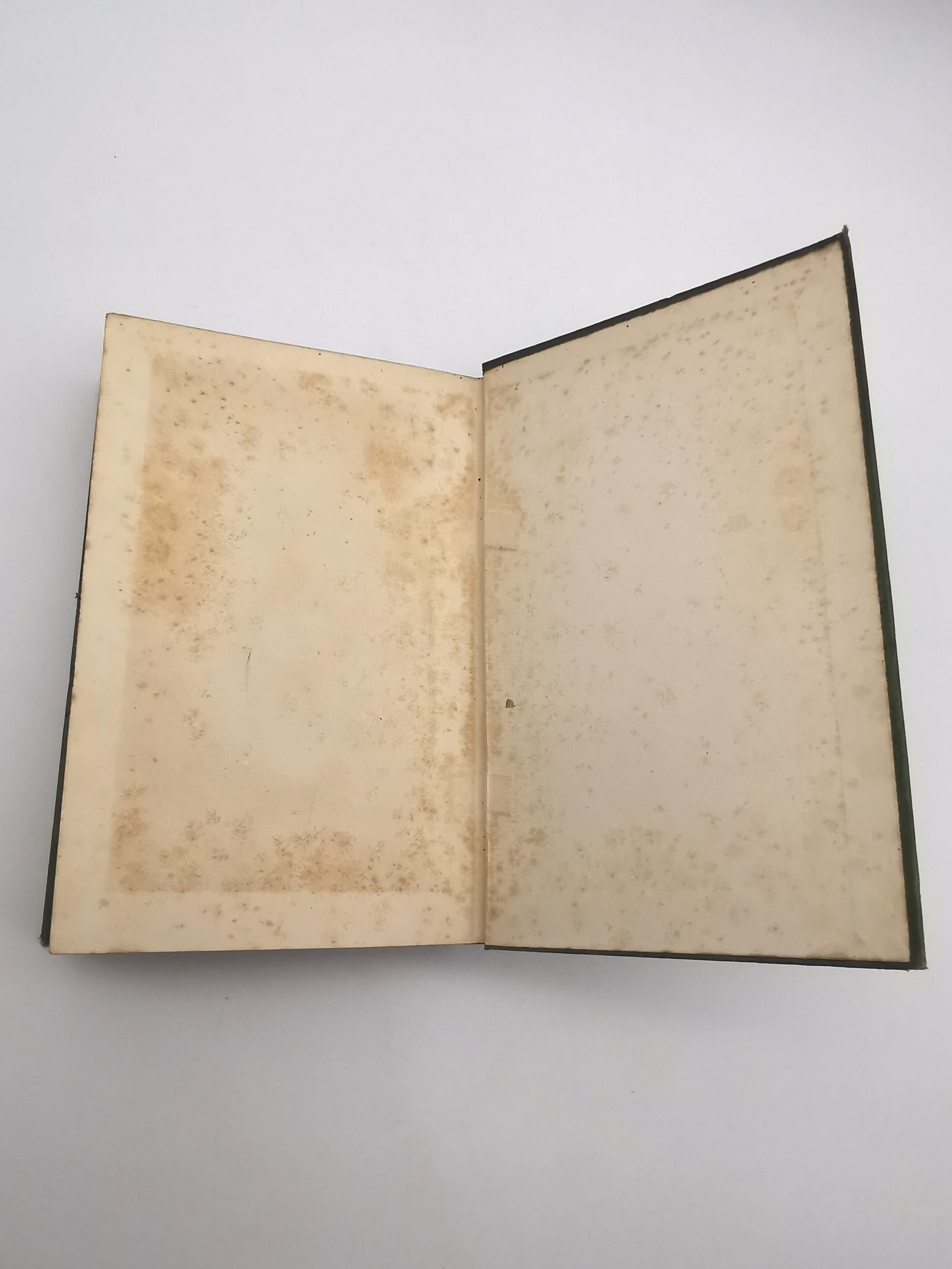 Antique Edwardian 1911 Wellington Biography by George Hooper – Macmillan Pictorial Cloth Edition with Turner Plates and 1919 Prize Plate