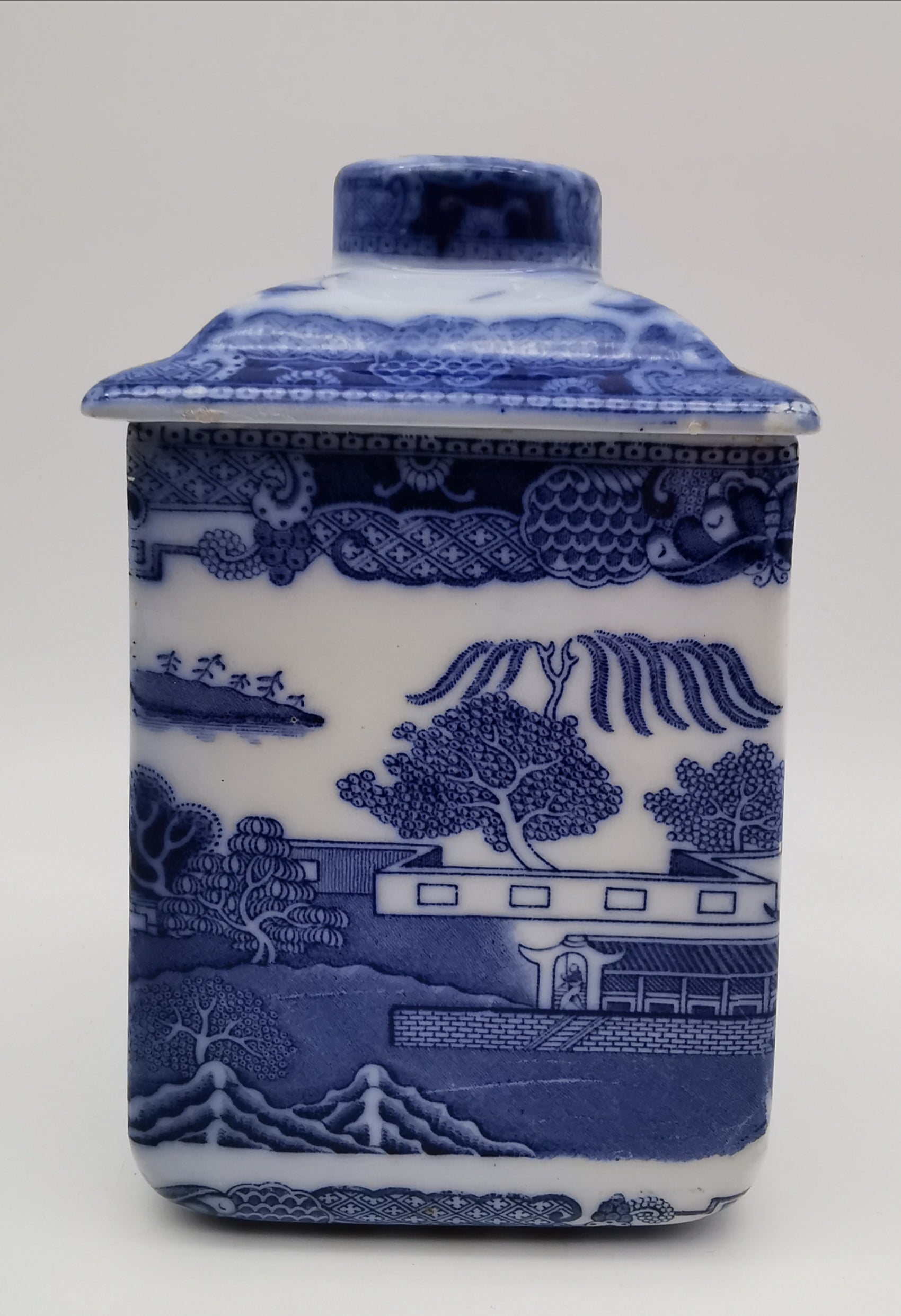 Ringtons Blue Willow Ceramic Tea Caddy / Biscuit Jar "Two Temples" Pattern
