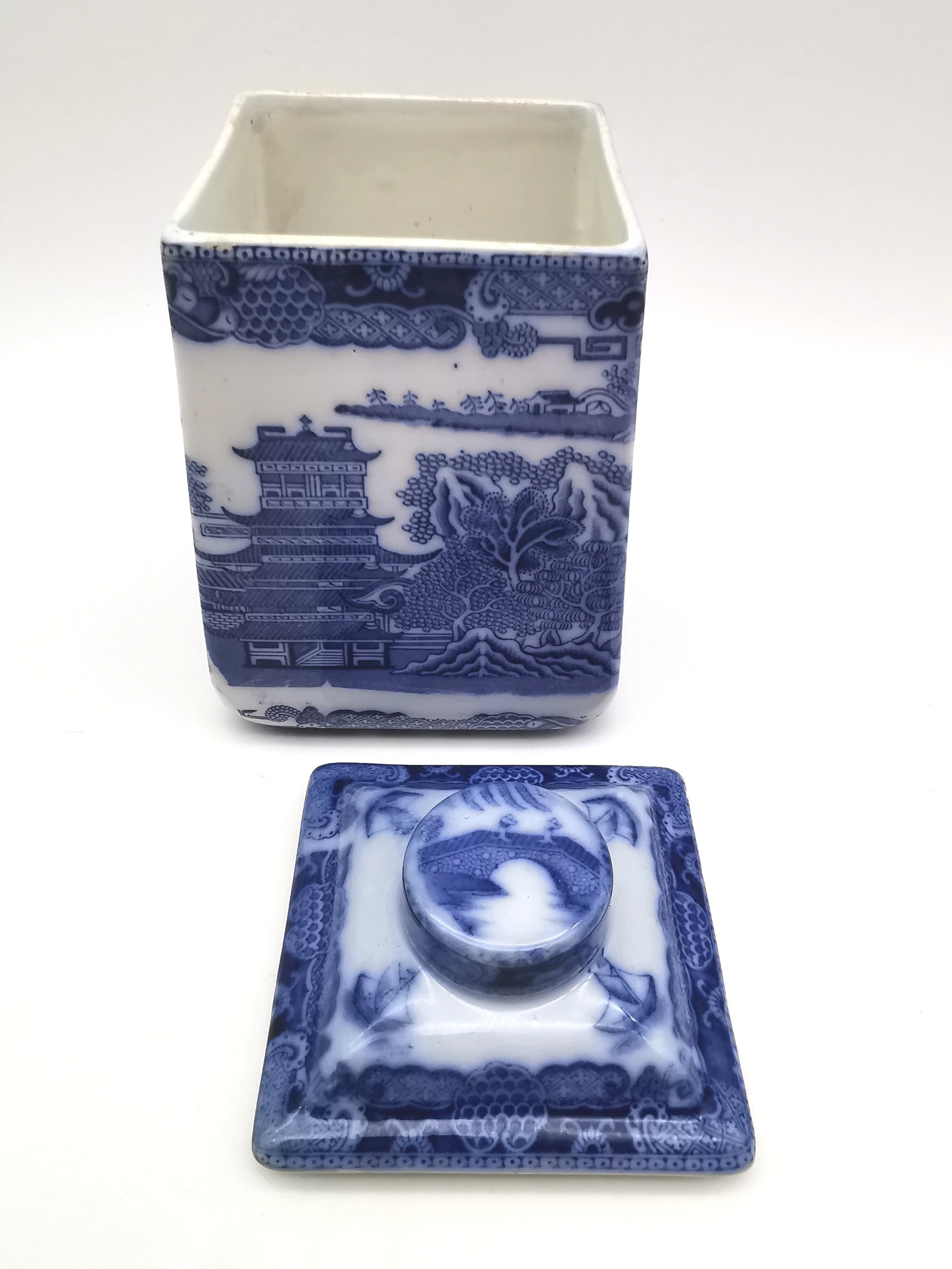 Ringtons Blue Willow Ceramic Tea Caddy / Biscuit Jar "Two Temples" Pattern