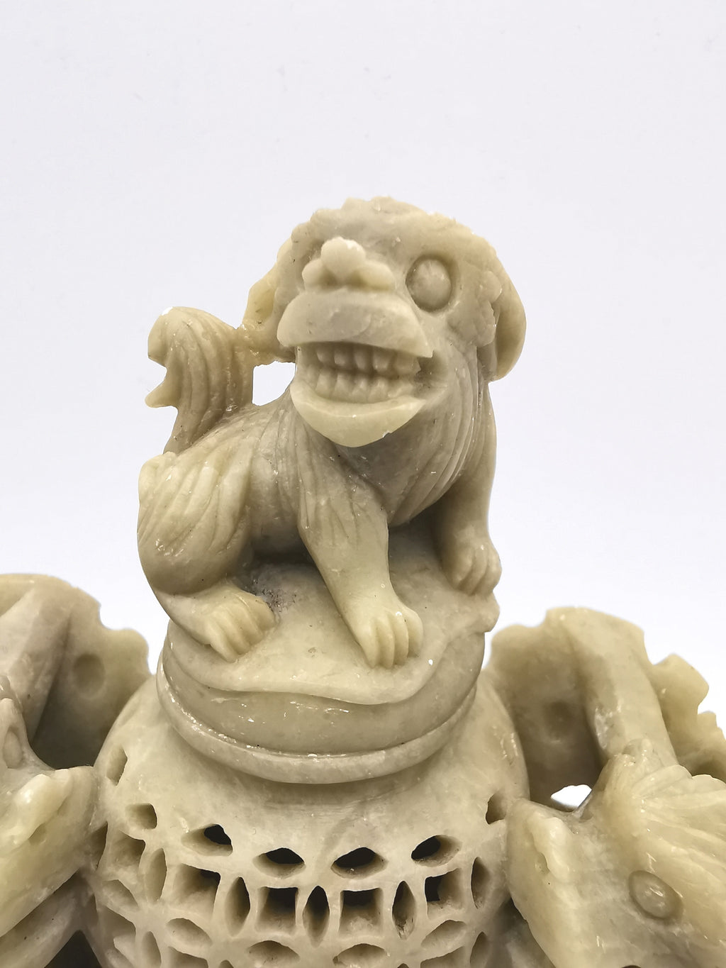 Vintage Chinese Hand-Carved Soapstone Foo Dog Incense Burner – 1.2kg Guardian Lion Censer