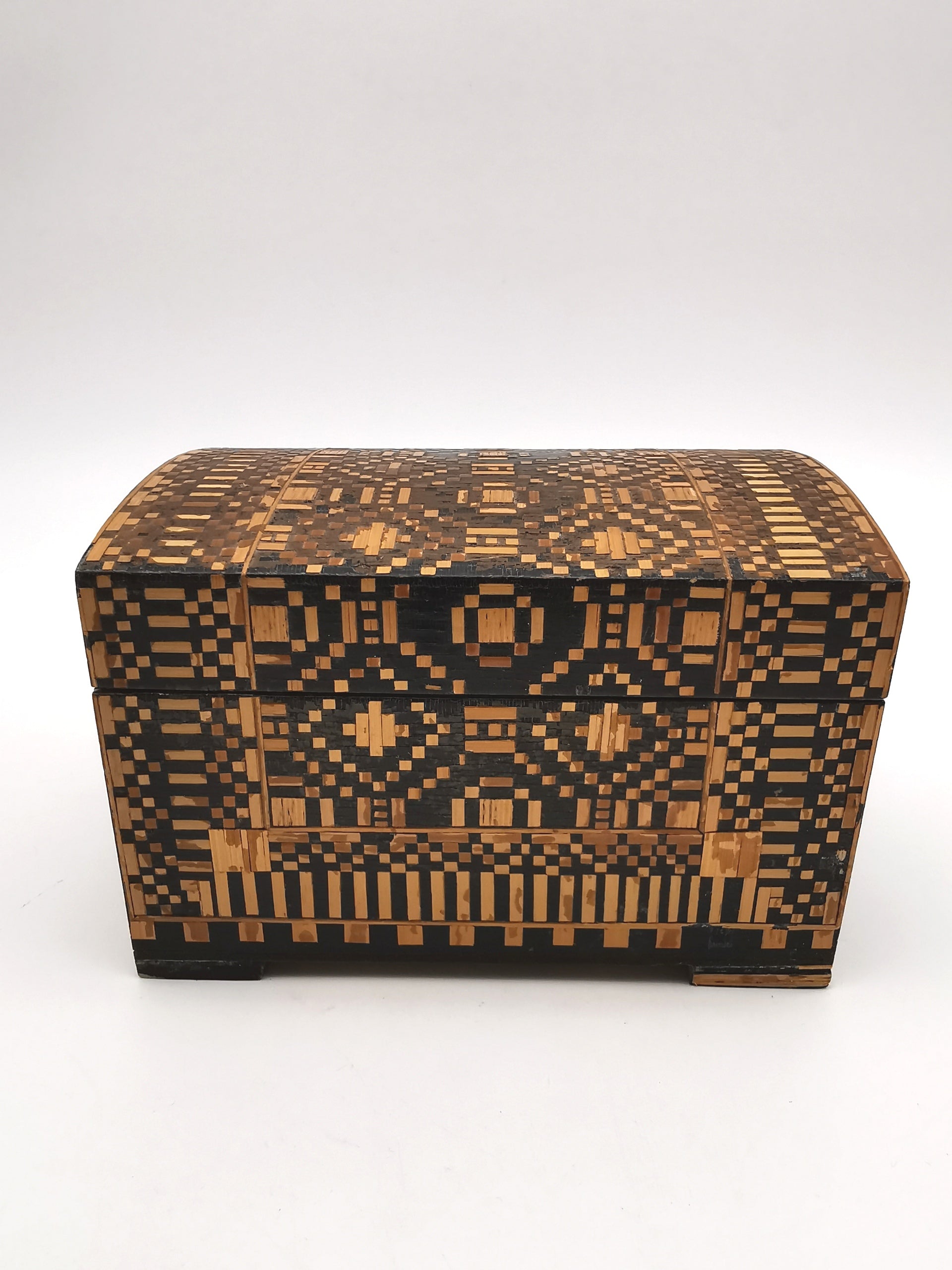 Vintage Straw Marquetry Domed Trinket Box, Intricate Geometric Mosaic Inlay
