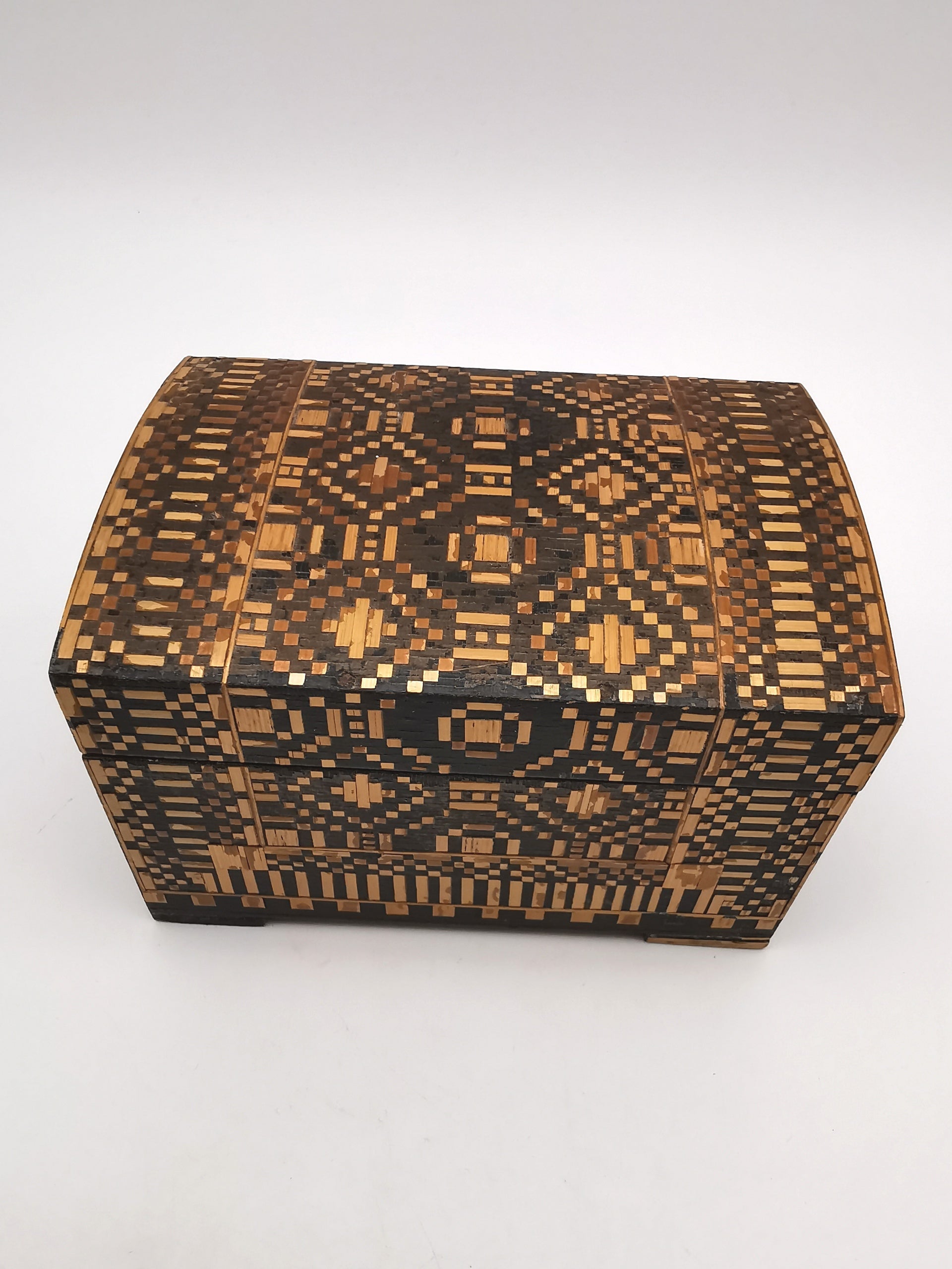 Vintage Straw Marquetry Domed Trinket Box, Intricate Geometric Mosaic Inlay