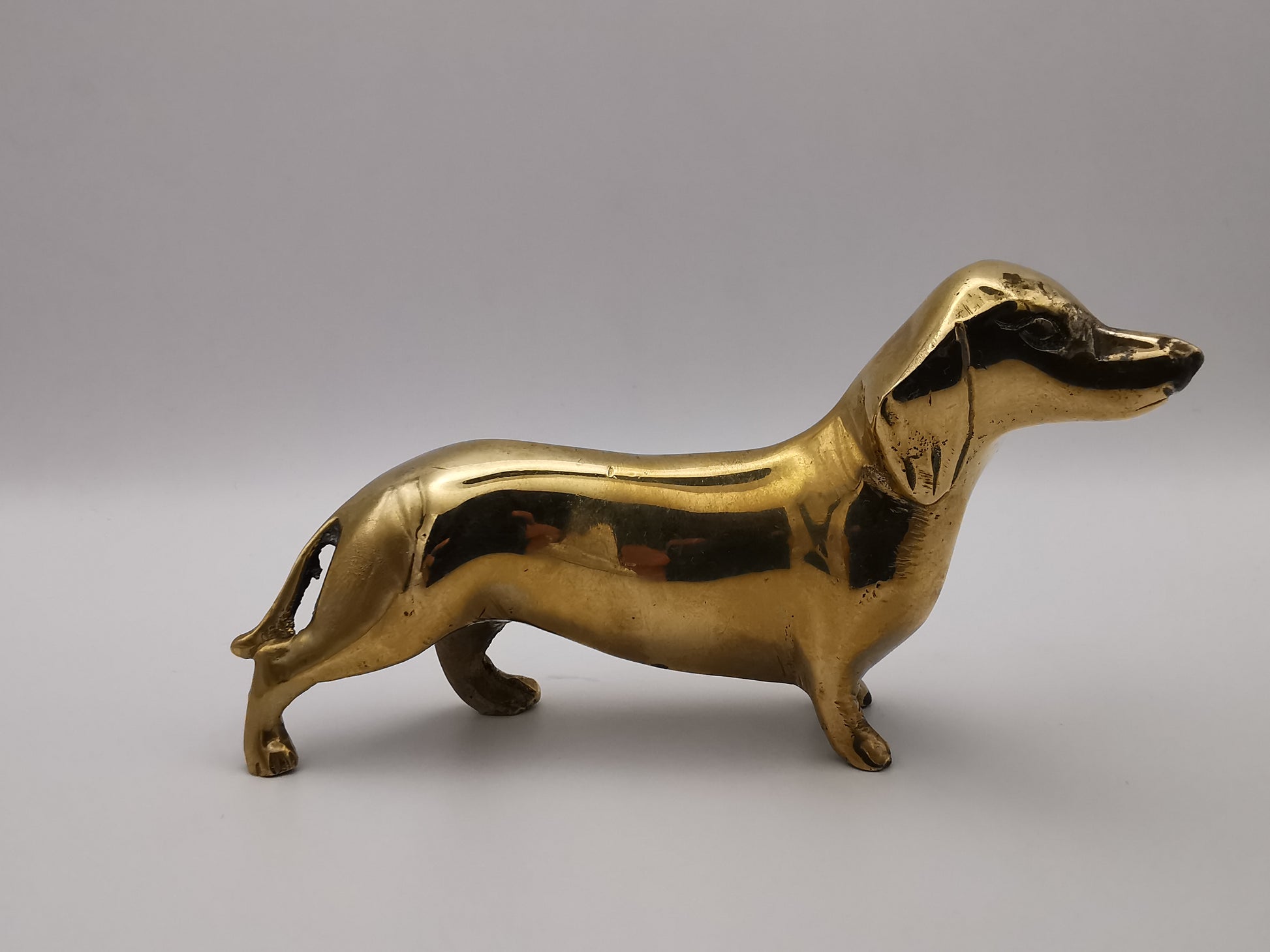 Vintage Mid-Century Hollow Brass Dachshund Figurine – Retro Sausage Dog Ornament