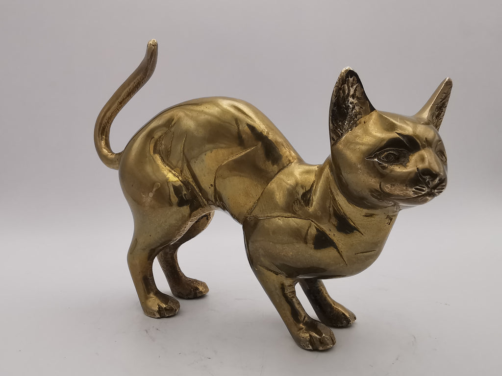 Vintage Mid-Century Solid Brass Cat Figurine – Arched Back Feline Ornament
