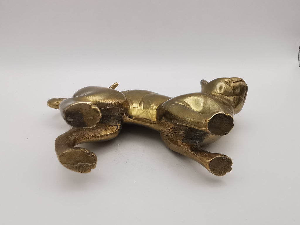 Vintage Mid-Century Solid Brass Cat Figurine – Arched Back Feline Ornament