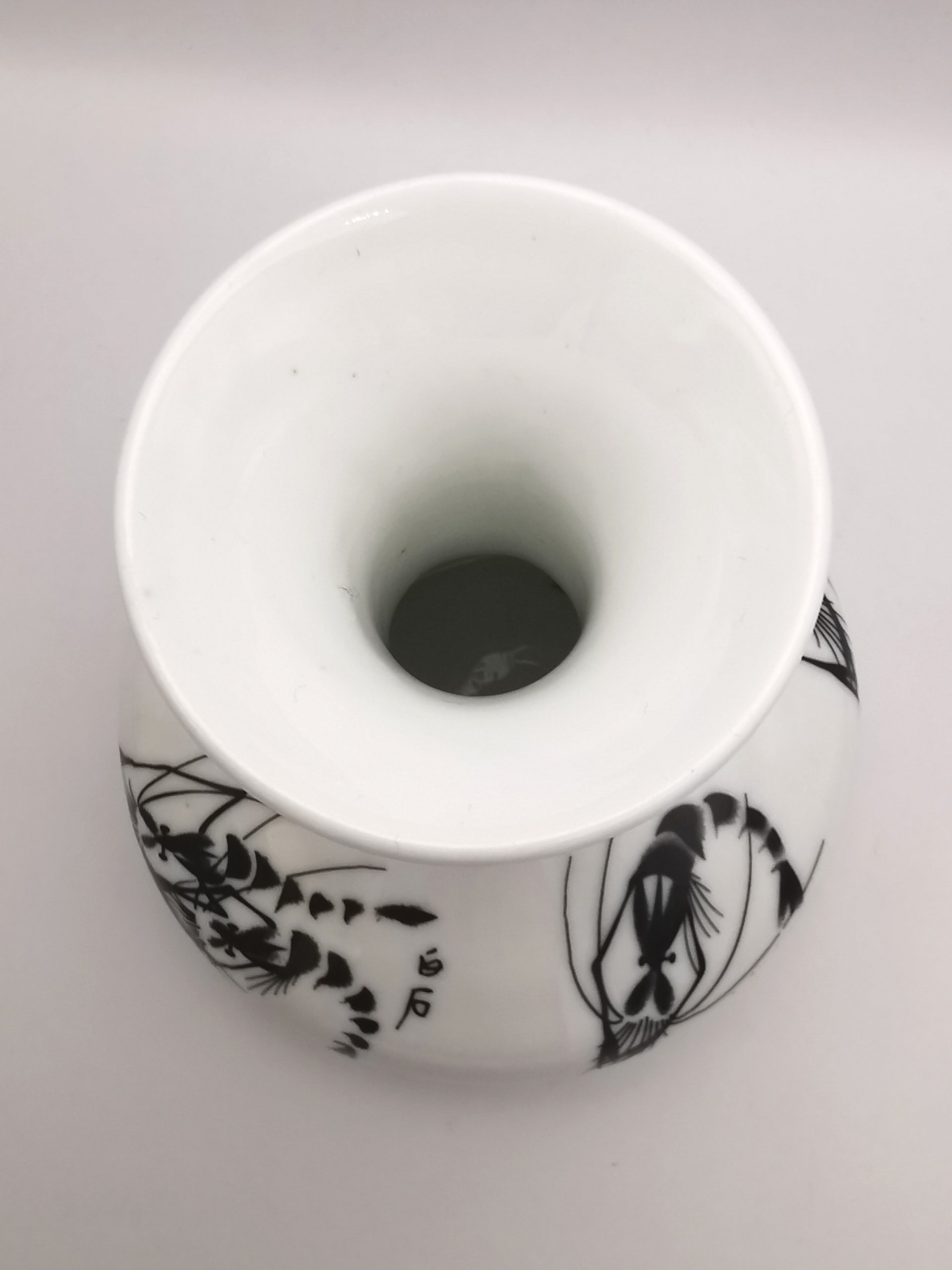 Vintage Jingdezhen Chinese Porcelain Shrimp Vase - Qi Baishi Style