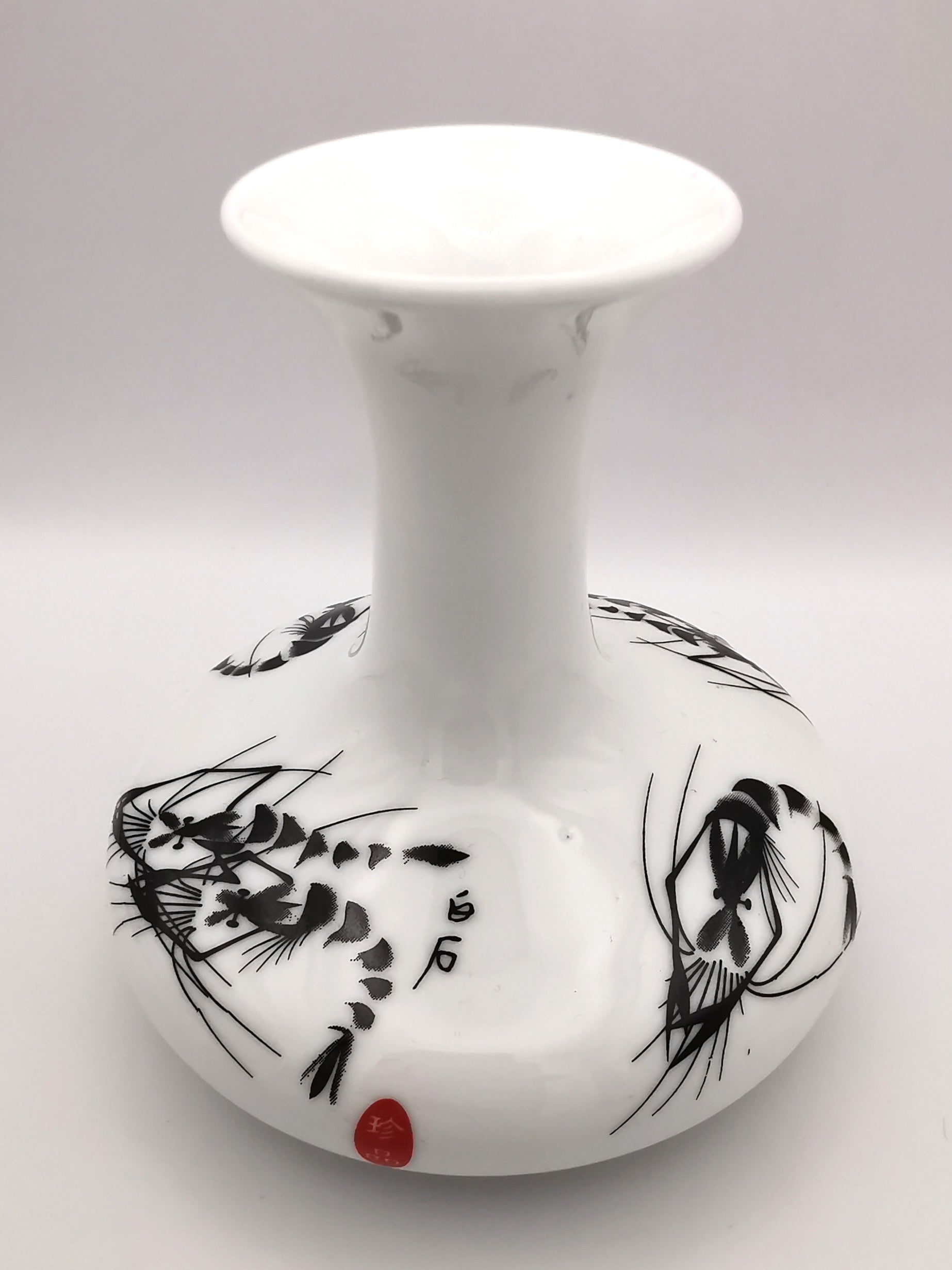 Vintage Jingdezhen Chinese Porcelain Shrimp Vase - Qi Baishi Style