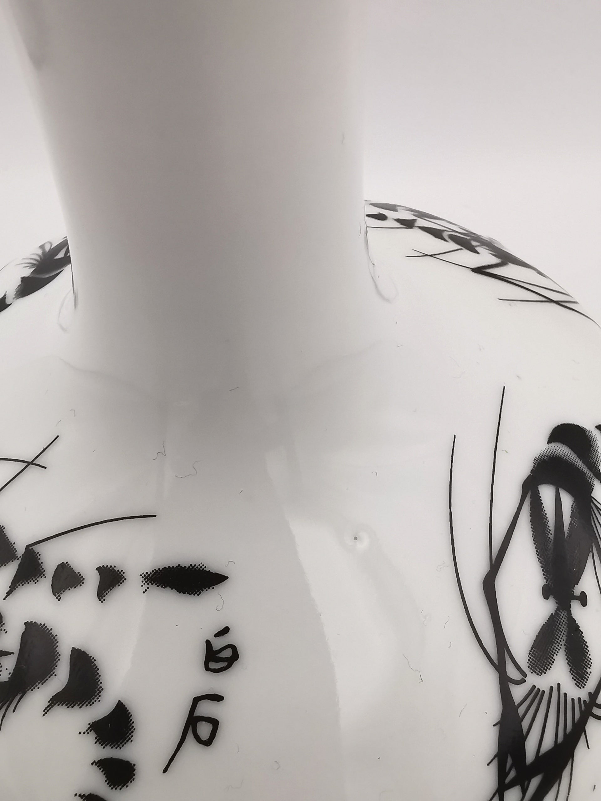 Vintage Jingdezhen Chinese Porcelain Shrimp Vase - Qi Baishi Style