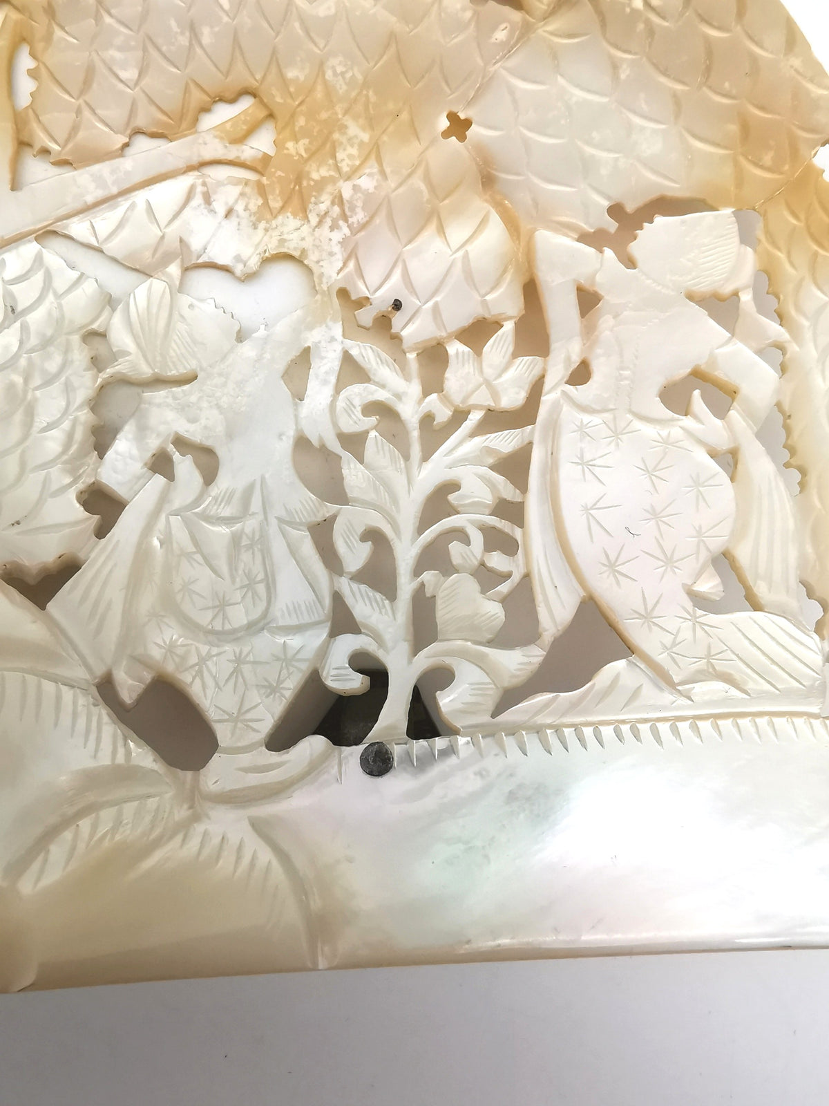 Vintage Balinese Hand-Carved Mother of Pearl Shell – Traditional Dancers, trees and Birds Motif