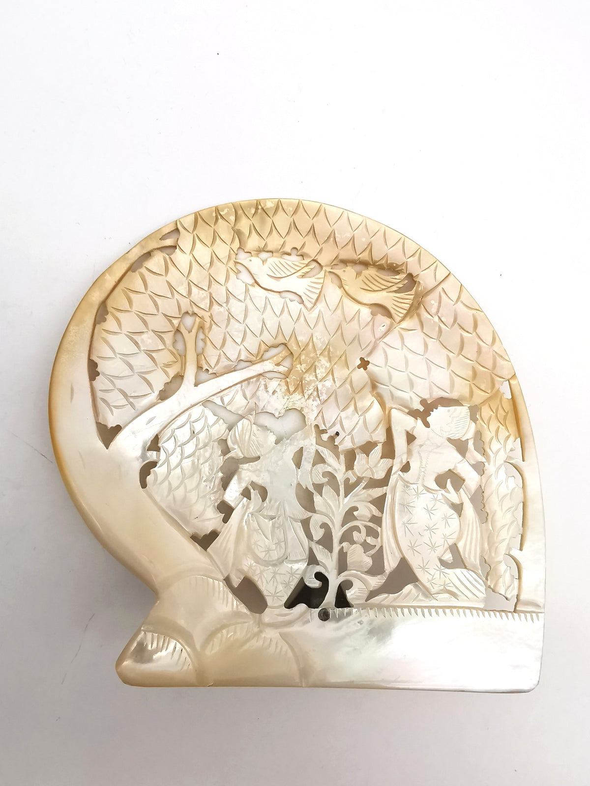 Vintage Balinese Hand-Carved Mother of Pearl Shell – Traditional Dancers, trees and Birds Motif