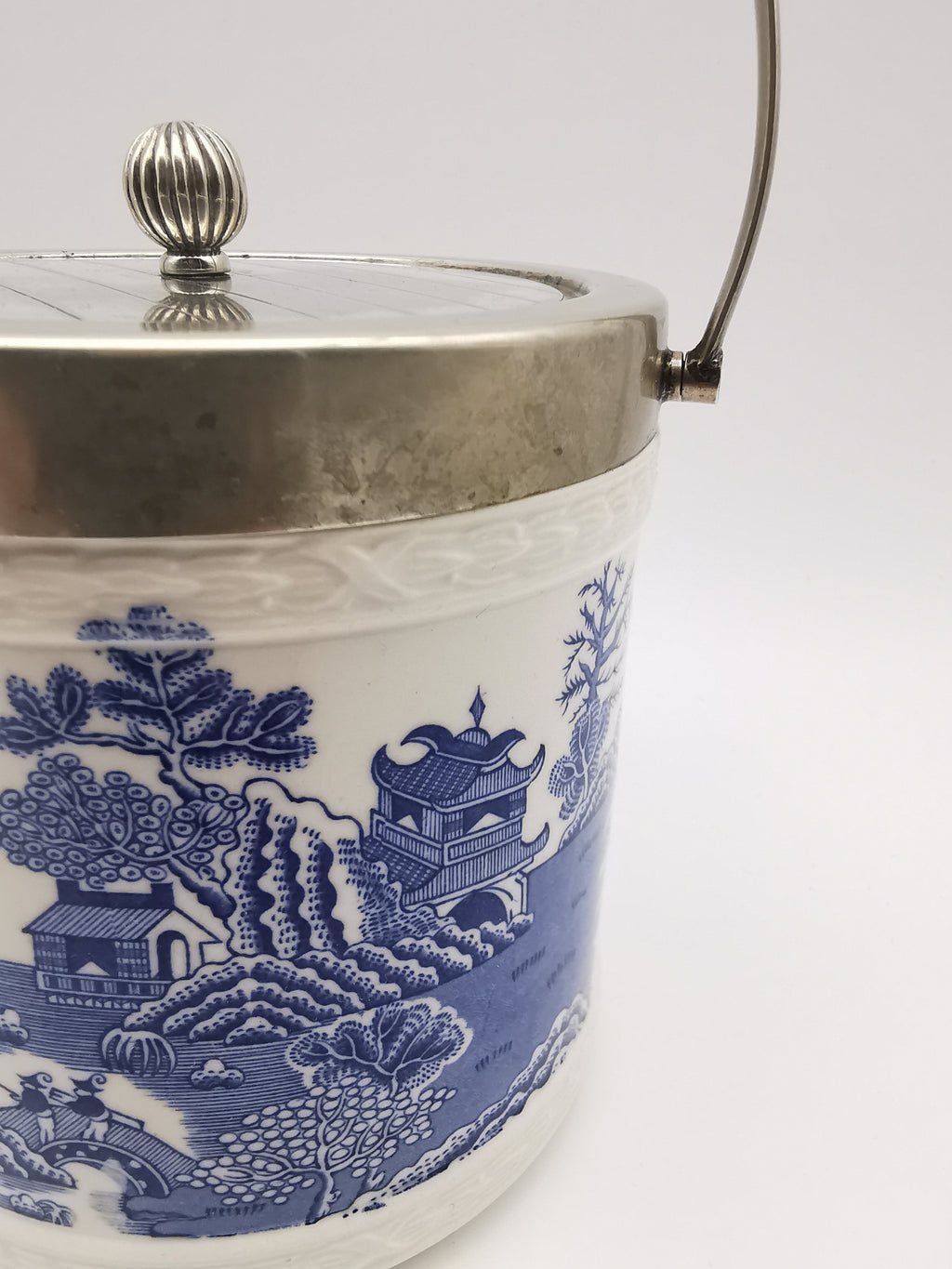 Vintage Royal Worcester "Crown Willow" Biscuit Barrel