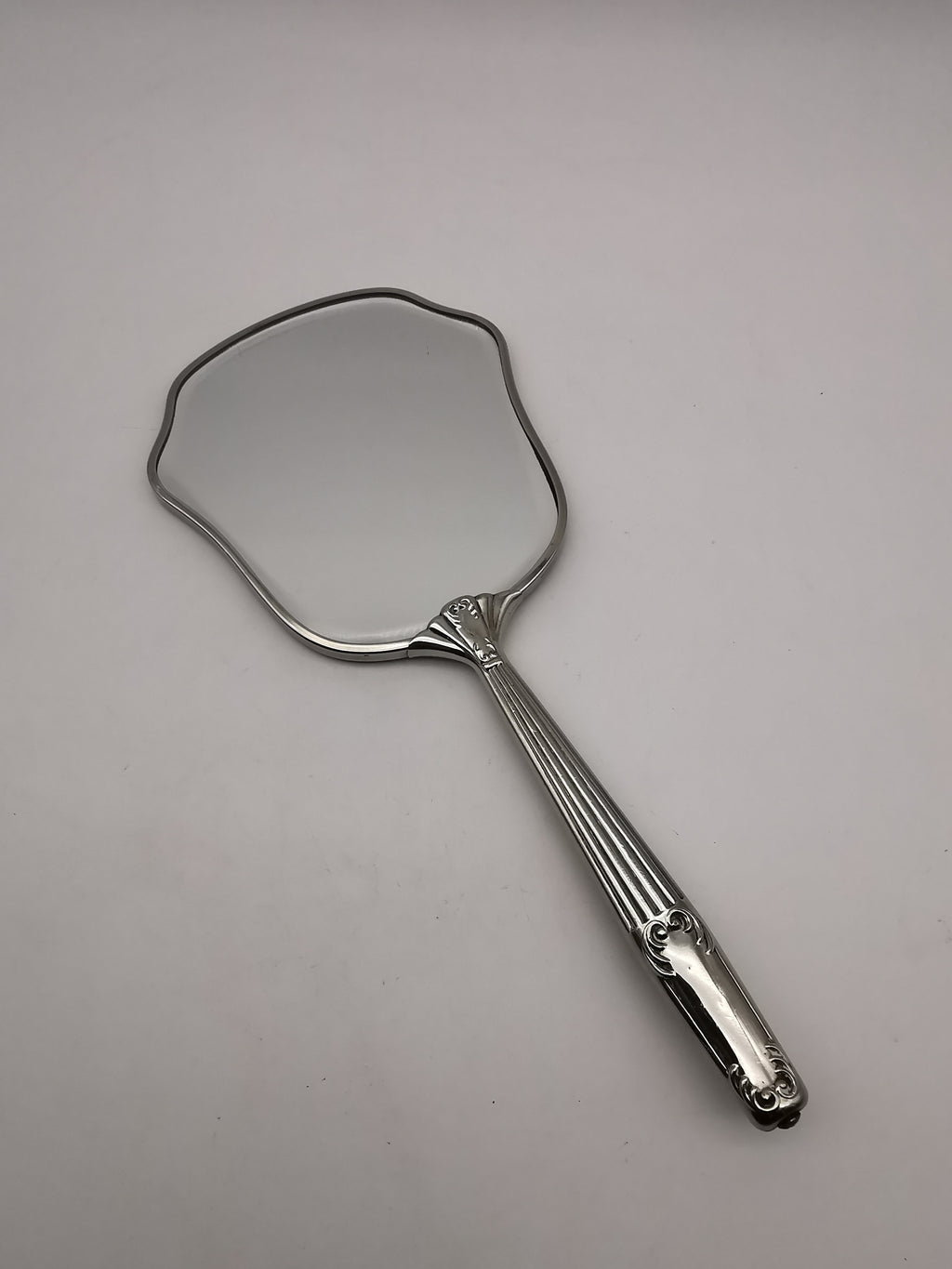 Vintage British Silver Plated Bevelled Hand Mirror – Art Deco Style Fluted Handle