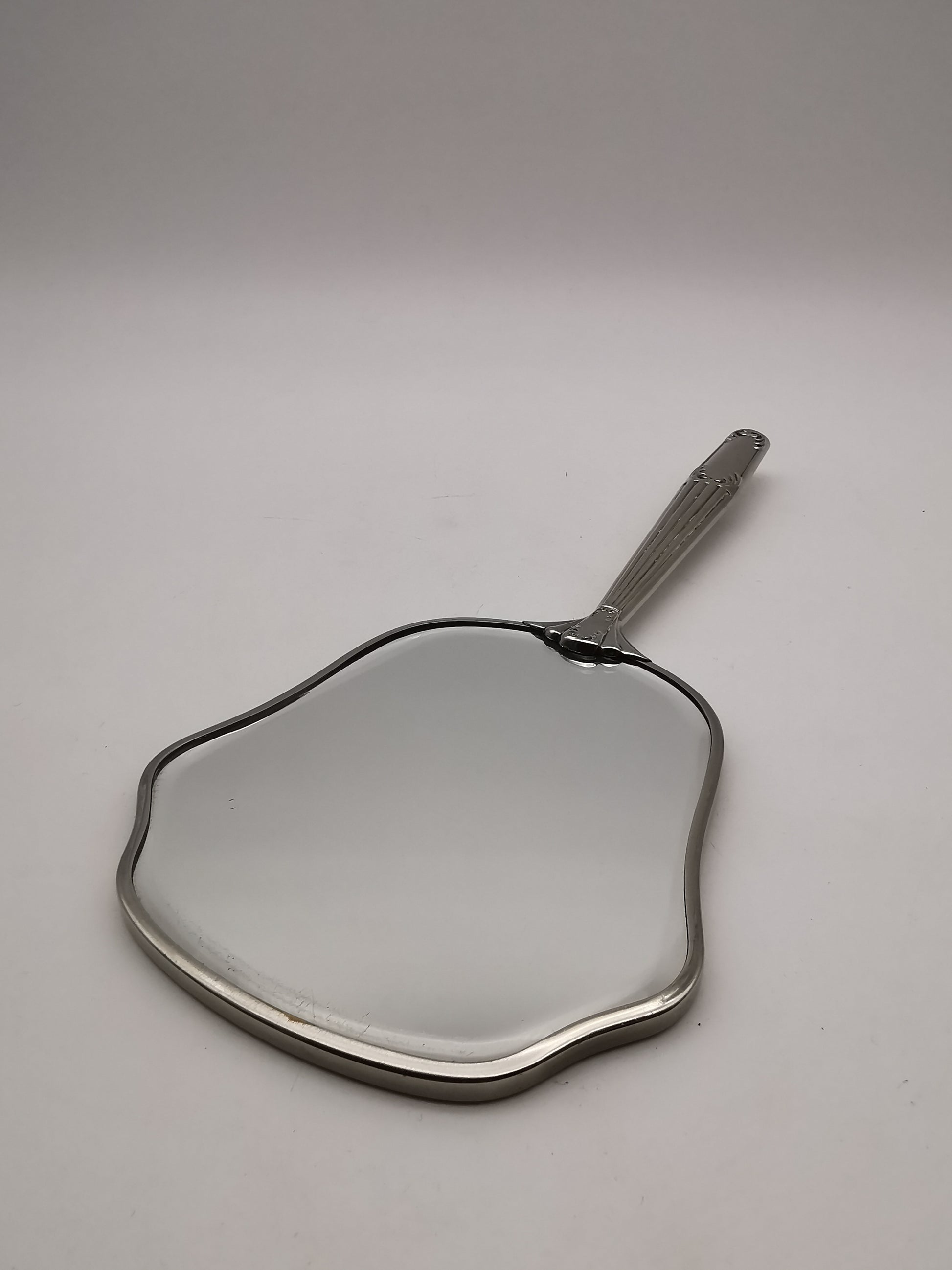 Vintage British Silver Plated Bevelled Hand Mirror – Art Deco Style Fluted Handle