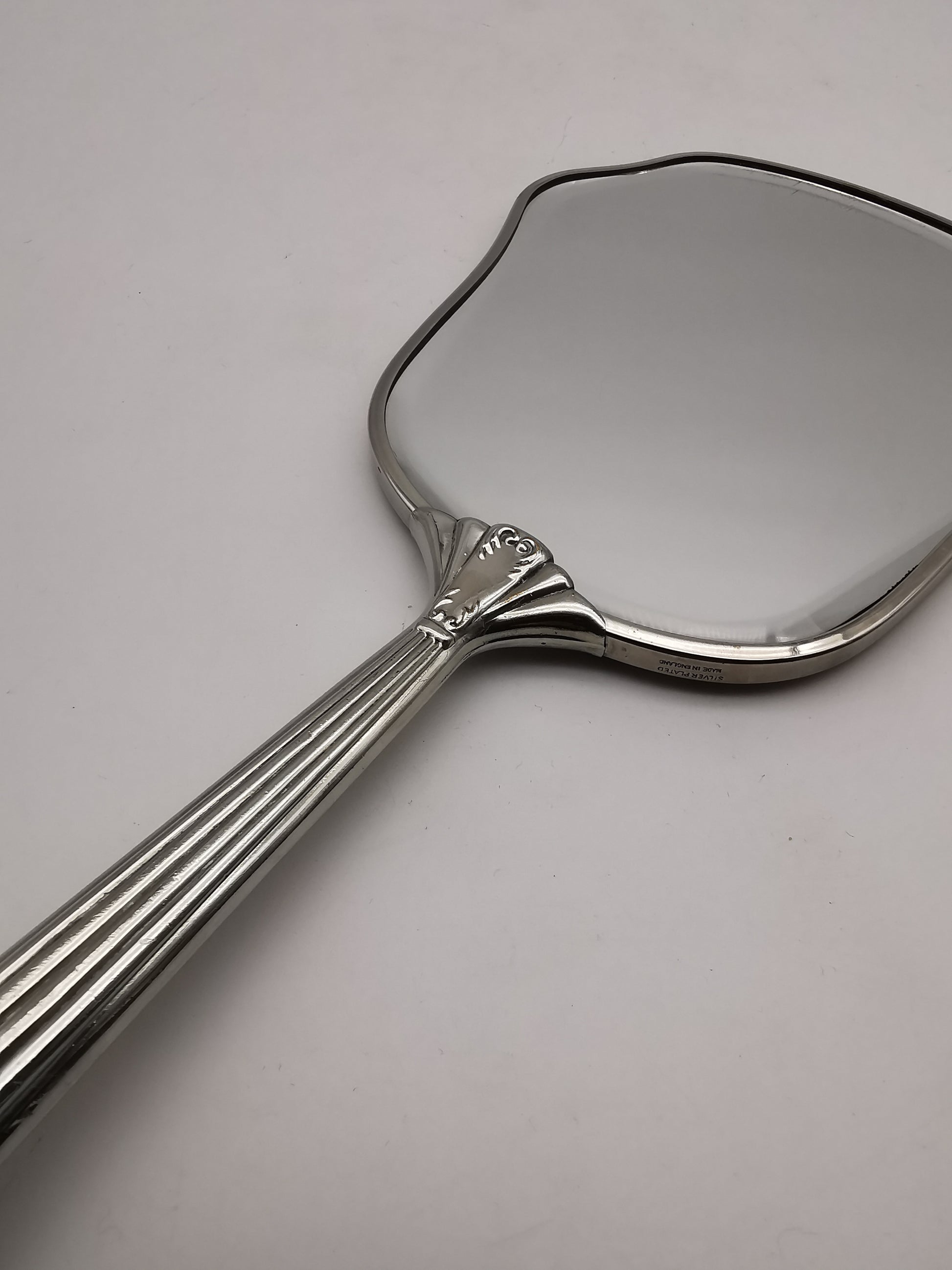 Vintage British Silver Plated Bevelled Hand Mirror – Art Deco Style Fluted Handle