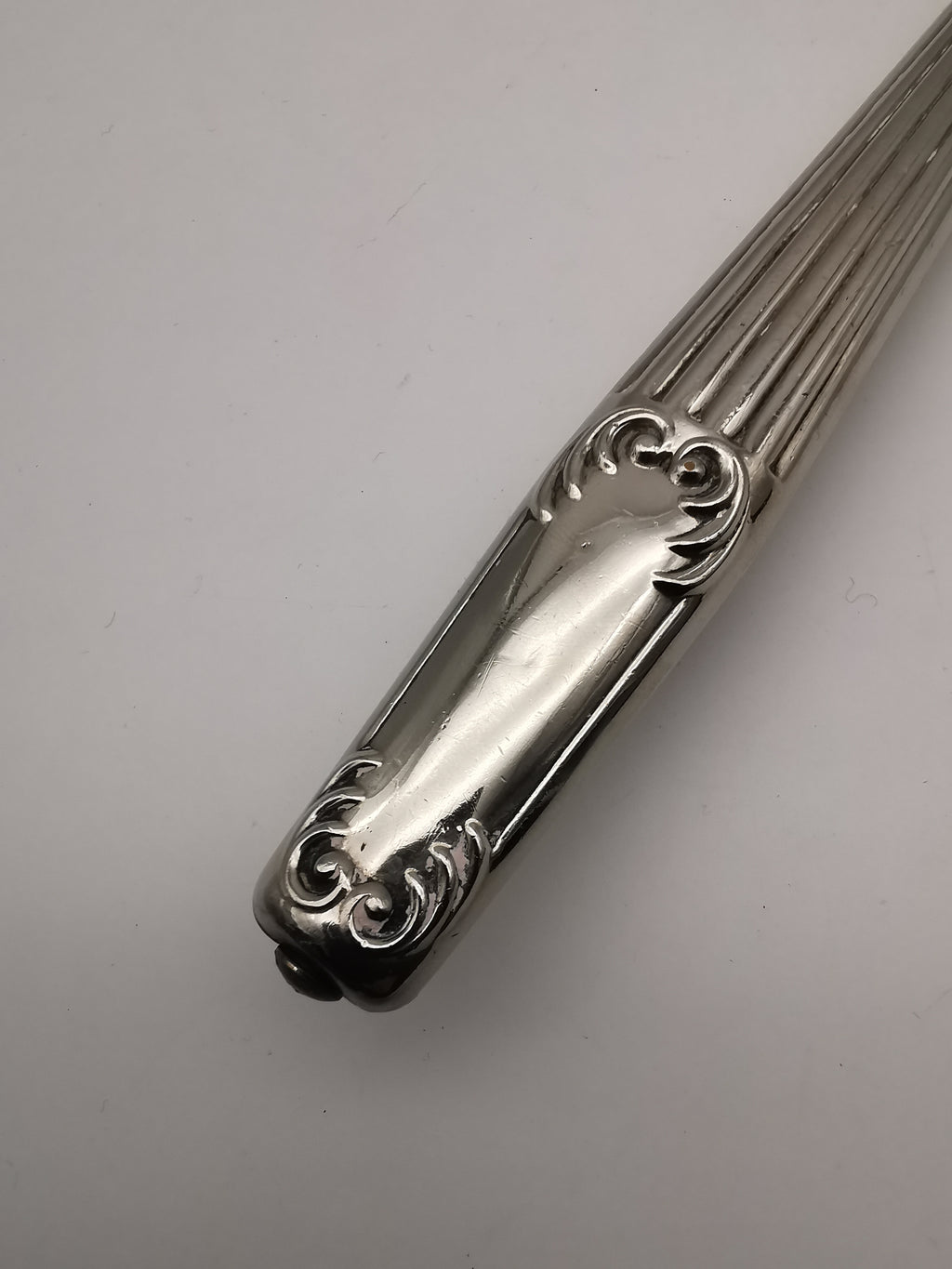 Vintage British Silver Plated Bevelled Hand Mirror – Art Deco Style Fluted Handle