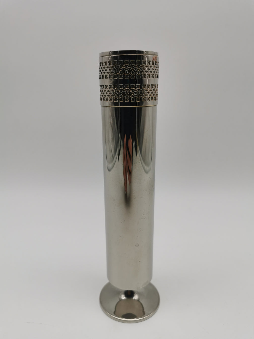 Vintage Mid-Century Cavalier England Silver Plated on Brass Bud Vase
