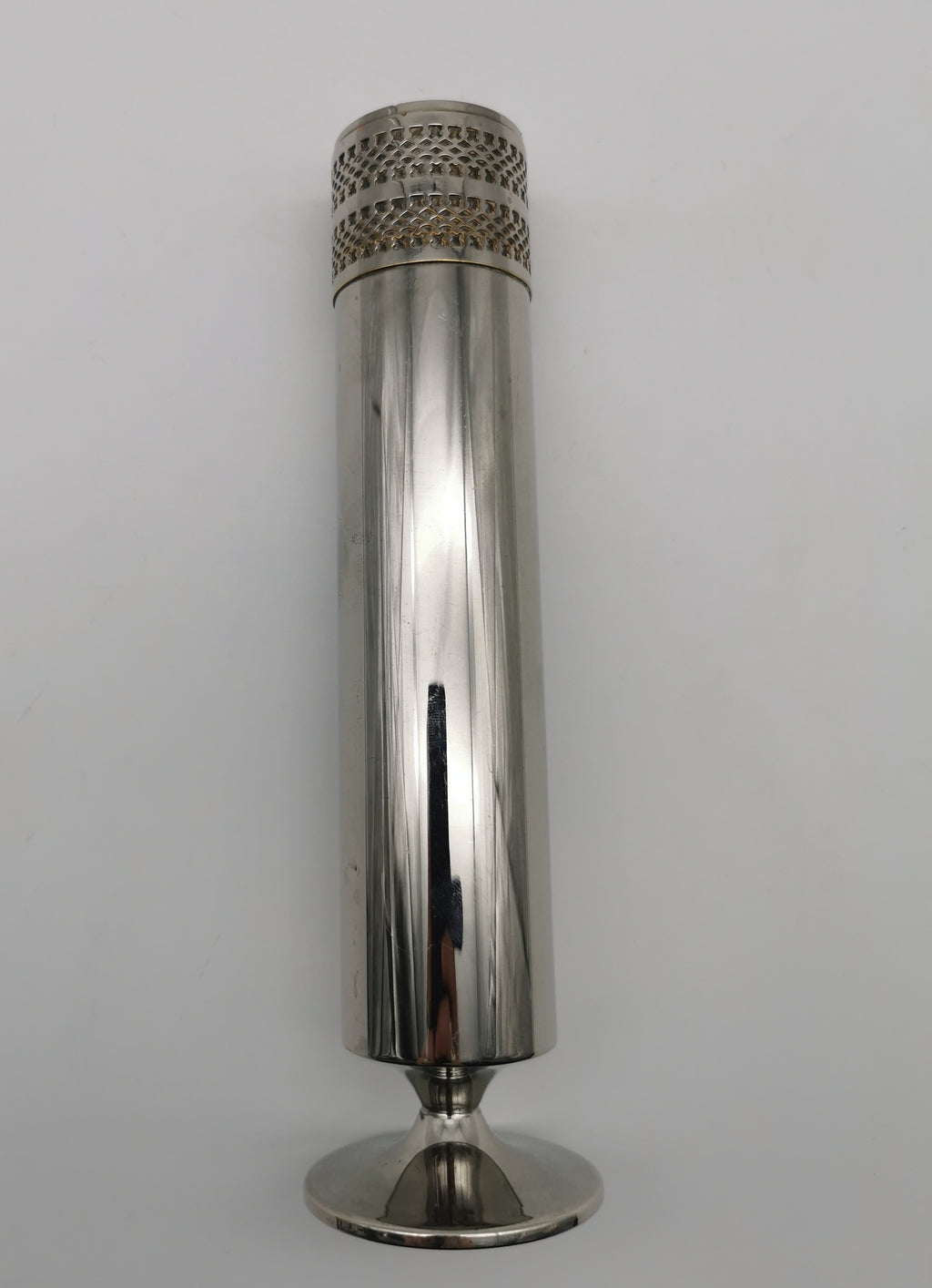 Vintage Mid-Century Cavalier England Silver Plated on Brass Bud Vase