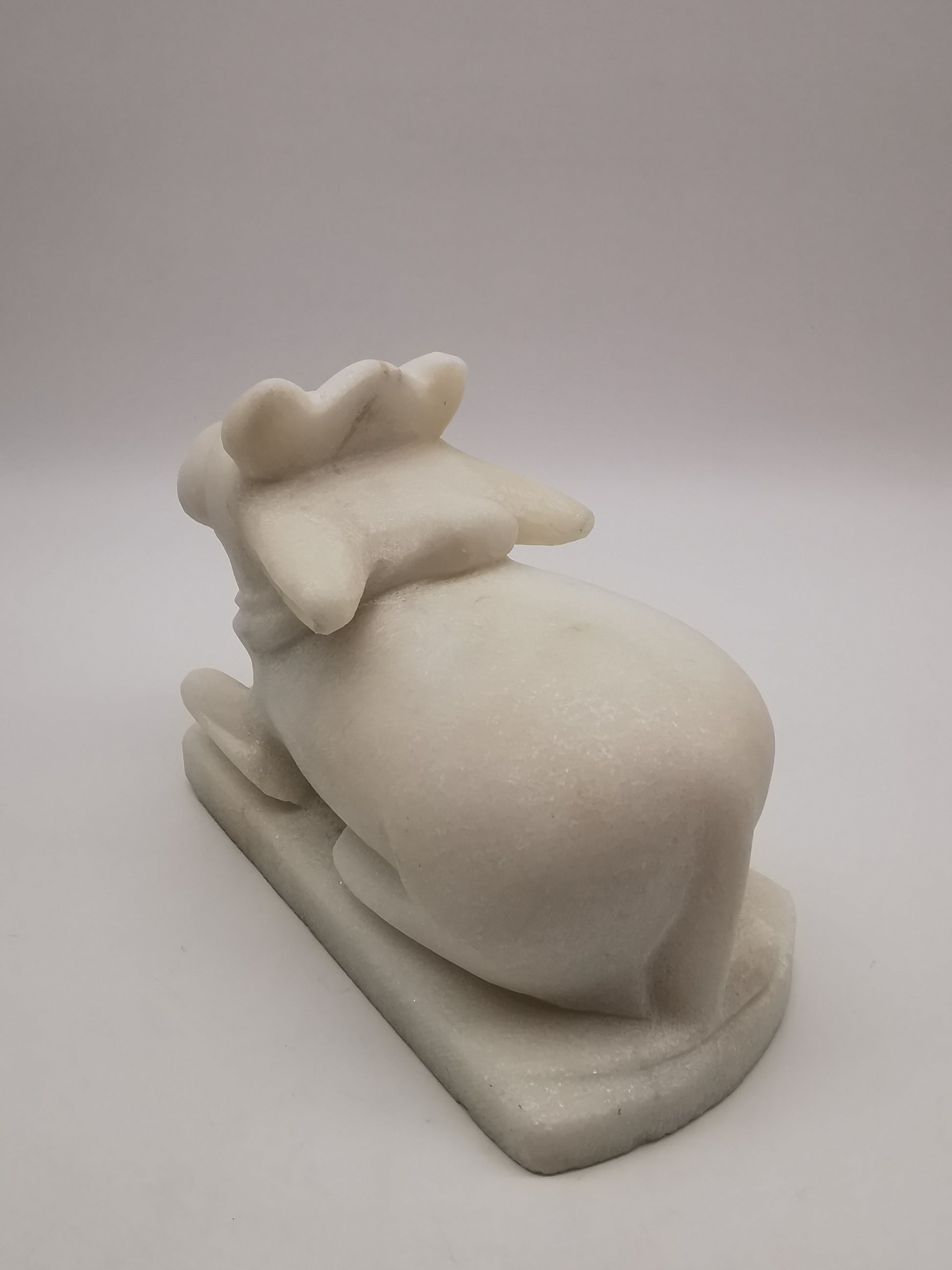 Heavy 3.9kg Vintage White Alabaster Shiva's Nandi Bull Statue - Sacred Cow