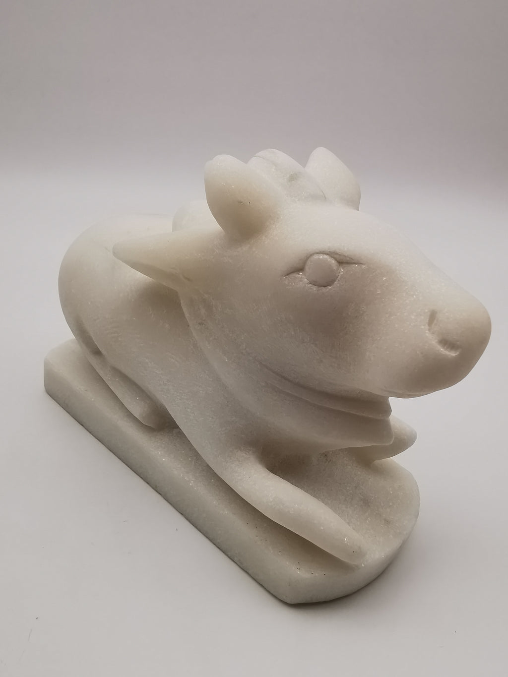 Heavy 3.9kg Vintage White Alabaster Shiva's Nandi Bull Statue - Sacred Cow