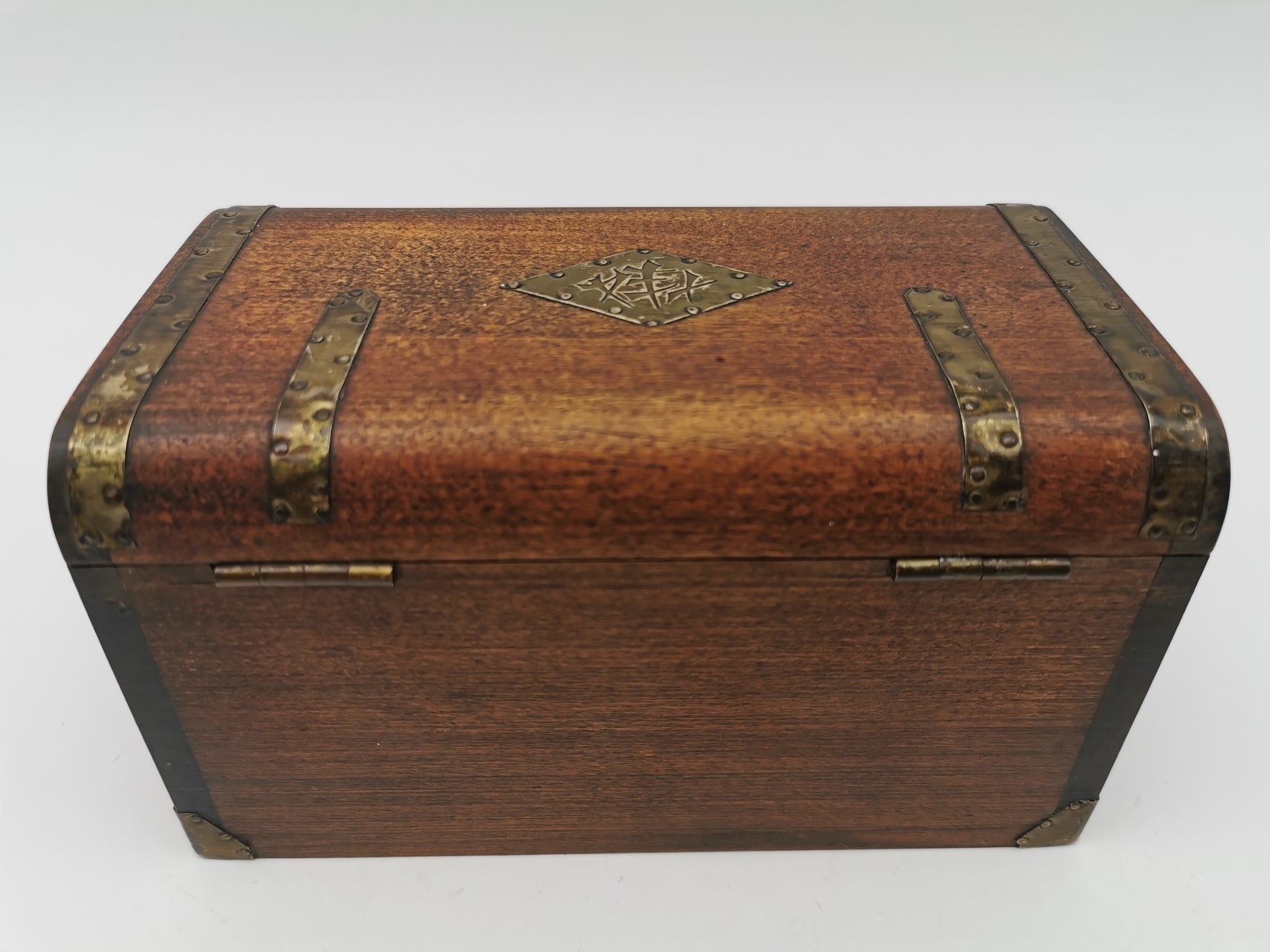 Vintage Chinese Wooden Tobacco Box – Zinc Lined Tea Caddy Chest with Brass Inlay