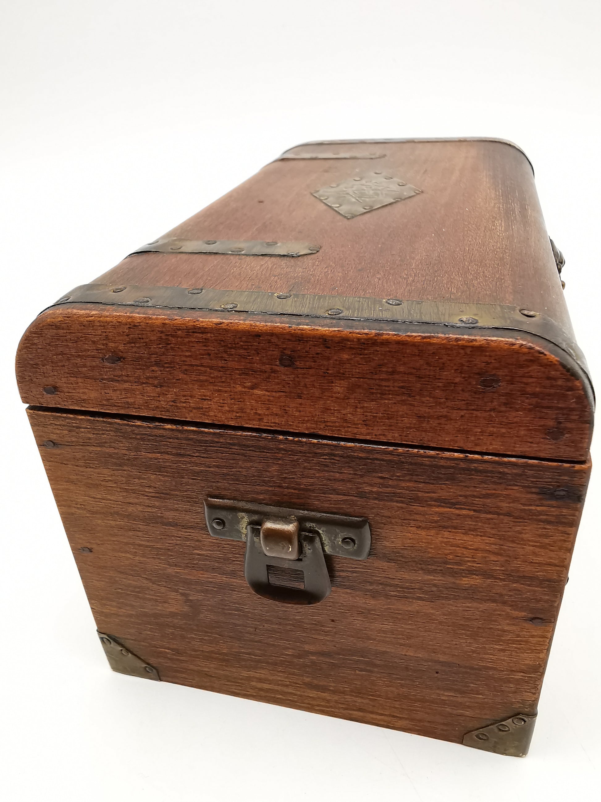 Vintage Chinese Wooden Tobacco Box – Zinc Lined Tea Caddy Chest with Brass Inlay