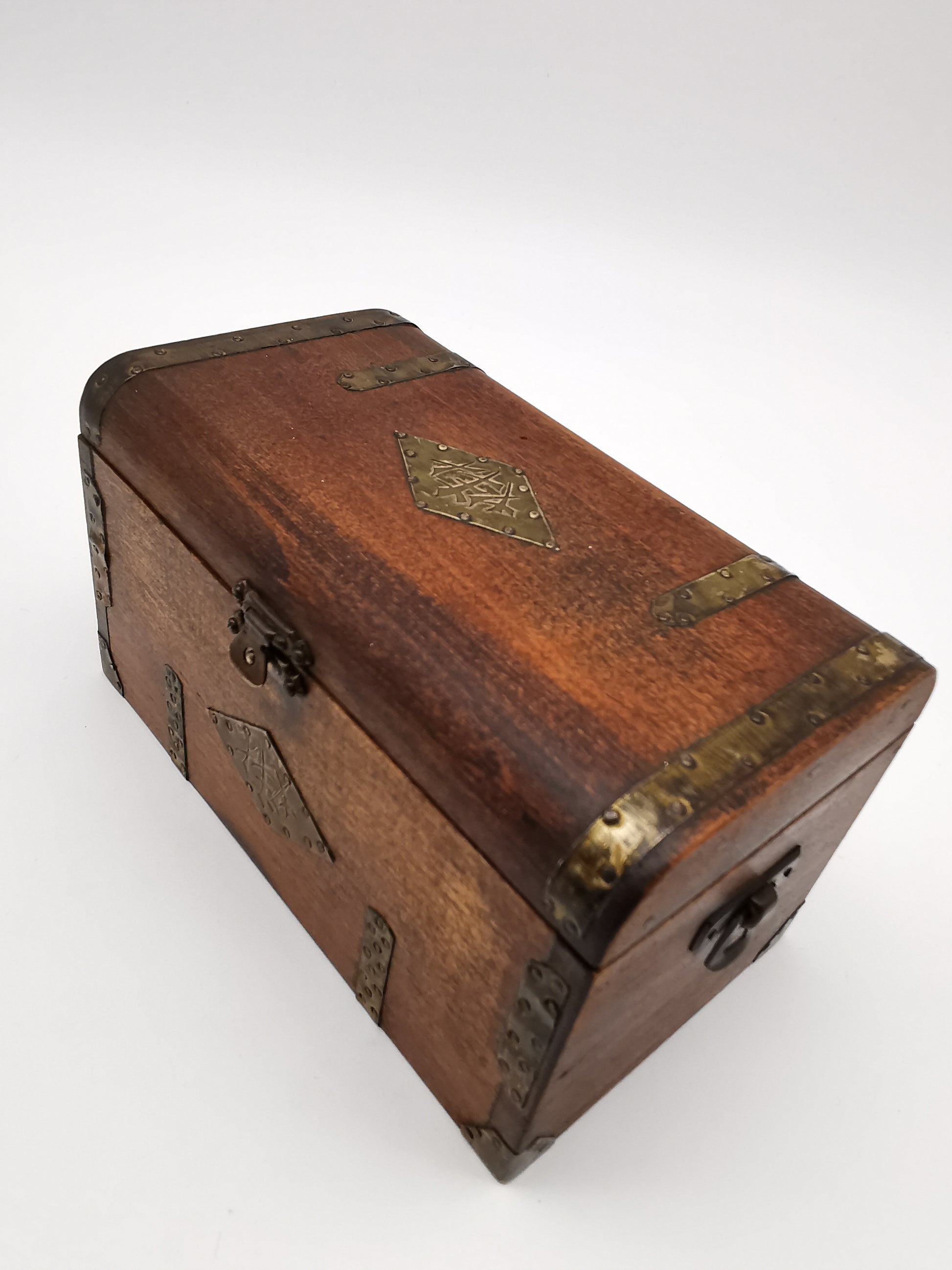 Vintage Chinese Wooden Tobacco Box – Zinc Lined Tea Caddy Chest with Brass Inlay