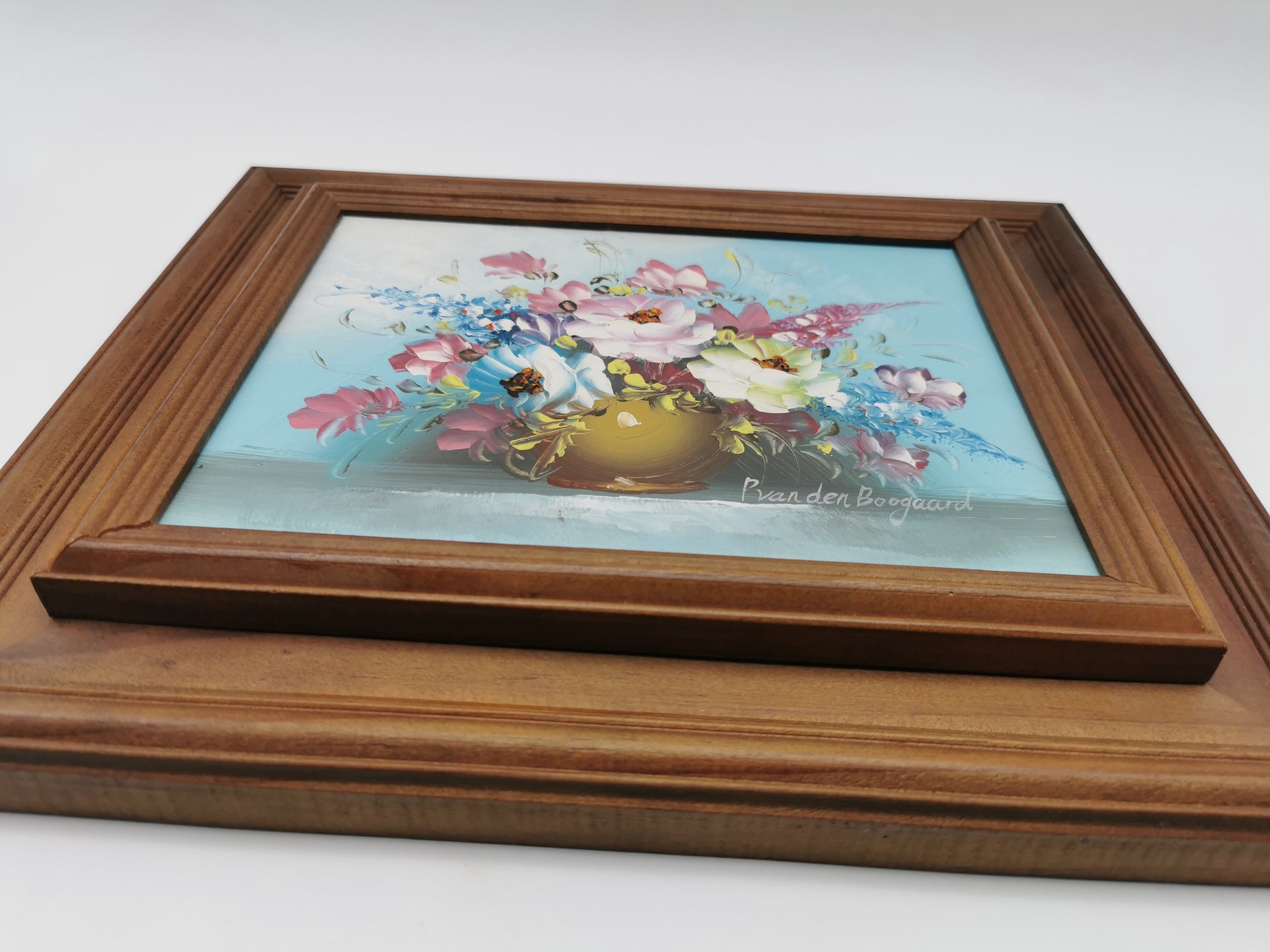 Vintage Floral Oil Painting – Framed Blue Still Life, Signed P. van den Boogaard 33cm x 28cm