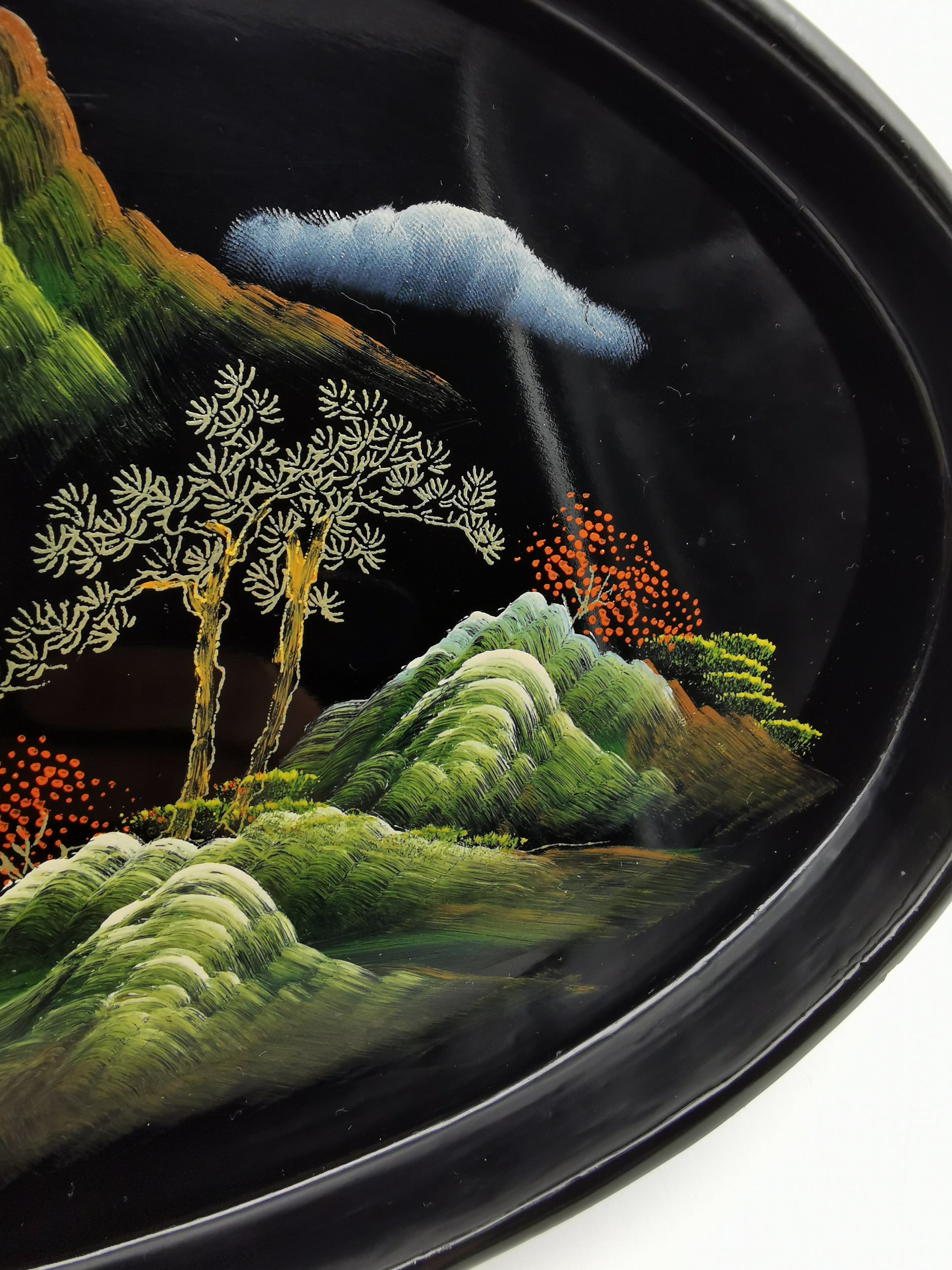 Vintage Hand-Painted Fuzhou Chinese Lacquer Landscape Tray
