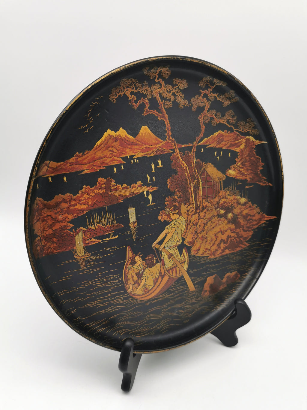 Antique Late Meiji Period Lacquerware Tray - Maki-e Gold Landscape