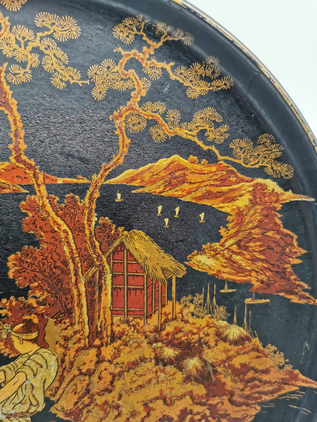 Antique Late Meiji Period Lacquerware Tray - Maki-e Gold Landscape