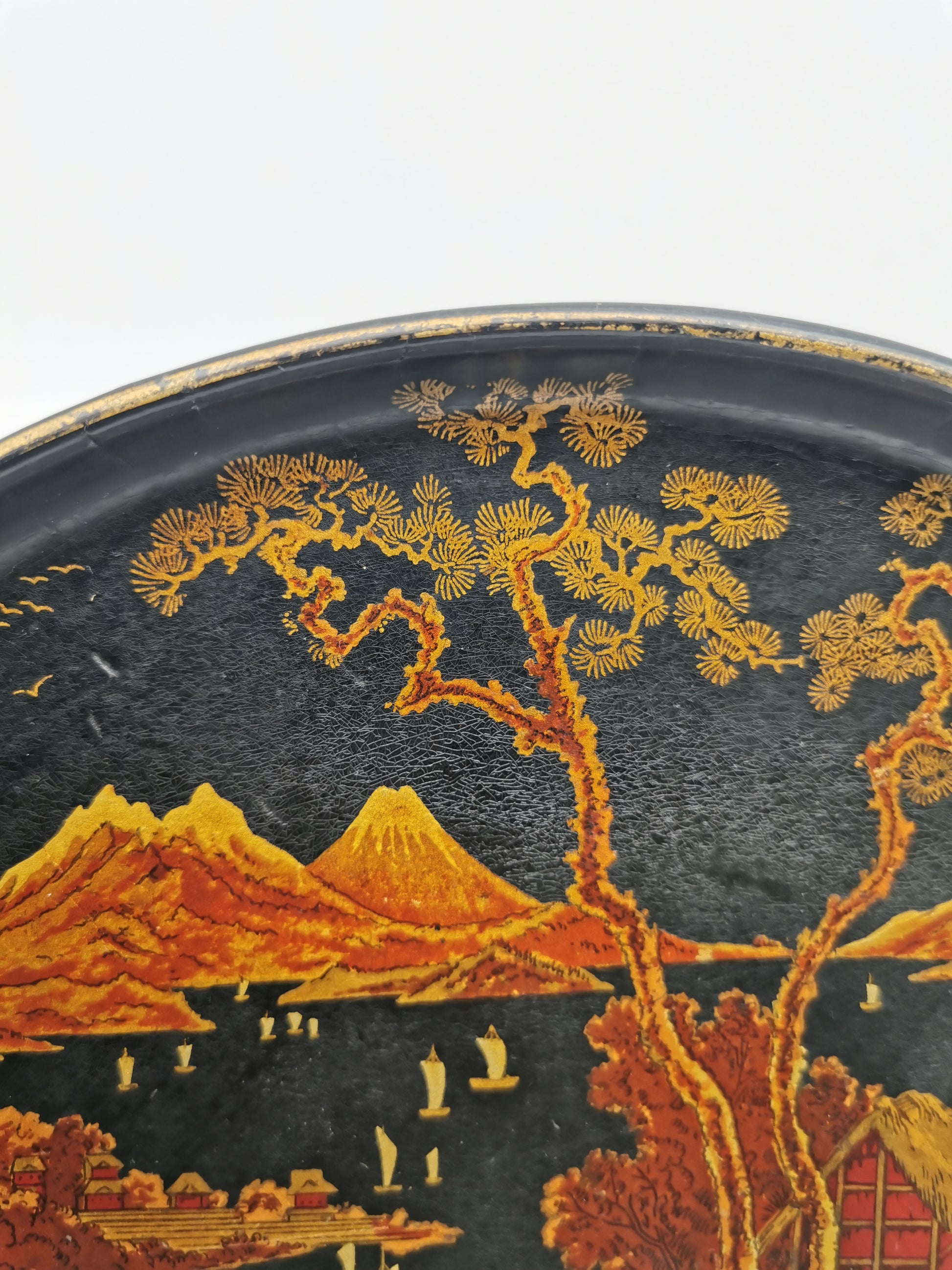 Antique Late Meiji Period Lacquerware Tray - Maki-e Gold Landscape