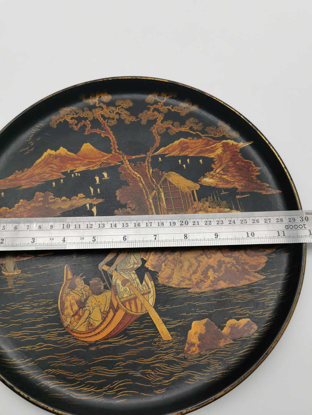 Antique Late Meiji Period Lacquerware Tray - Maki-e Gold Landscape
