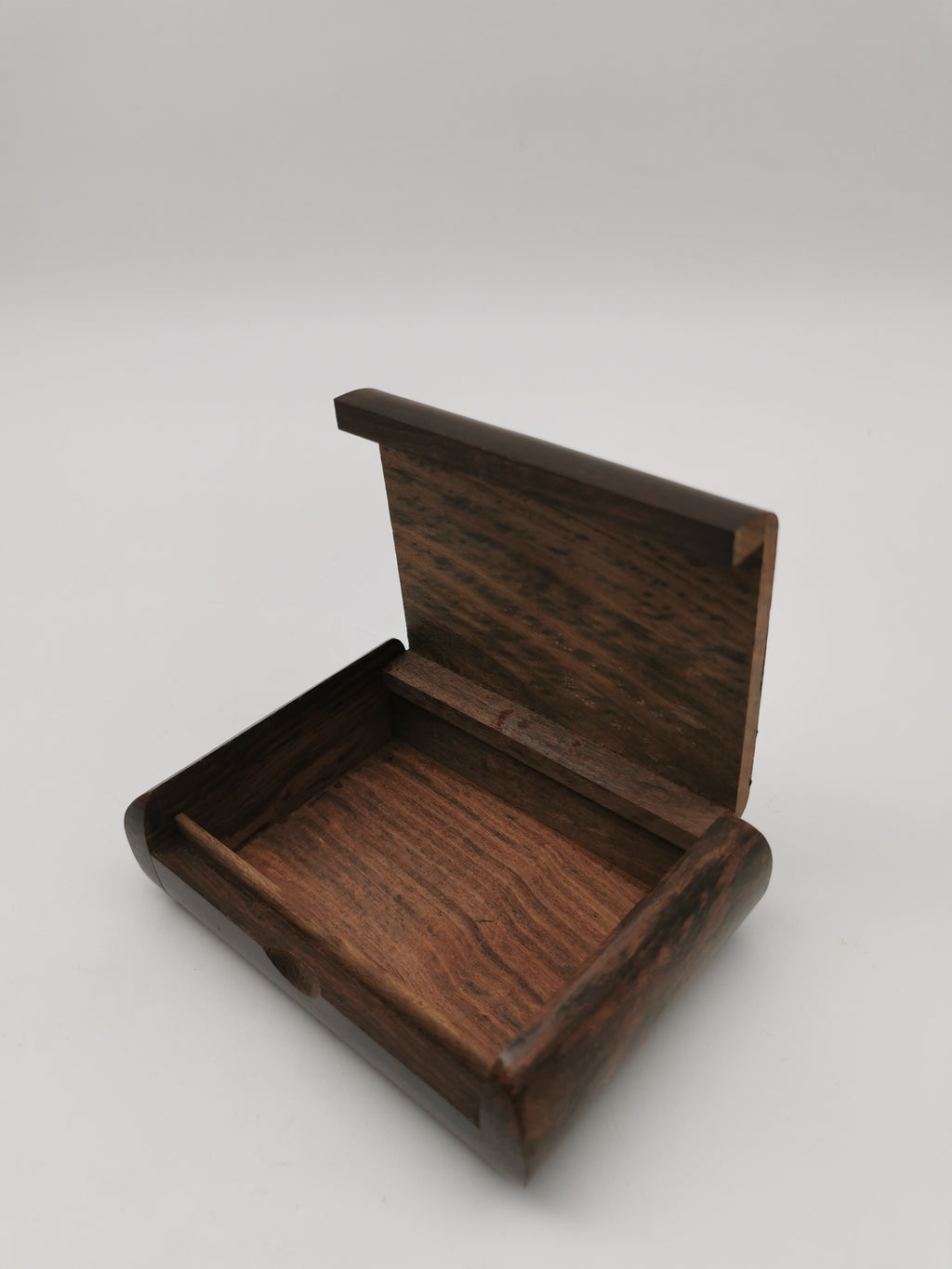Vintage Indian Sheesham Wood Trinket Box with Ivy Brass Inlay