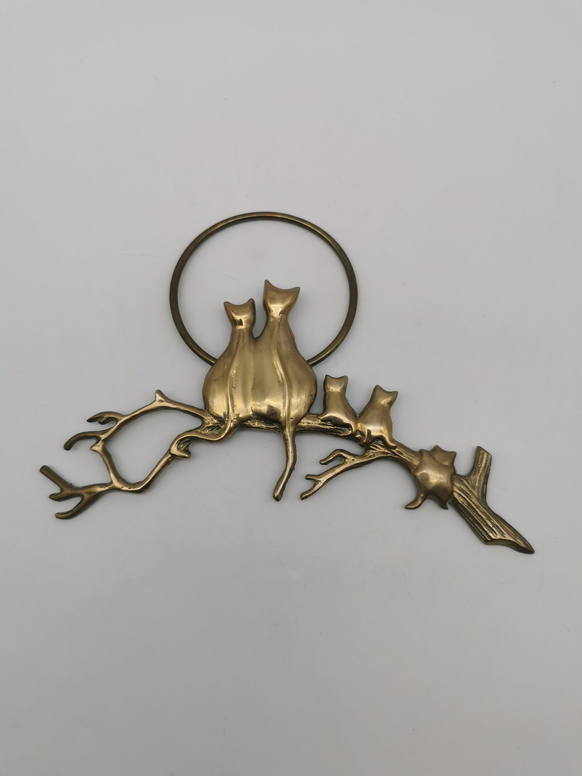 Vintage Mid-Century Brass Cat Family Wall Hanging Decor