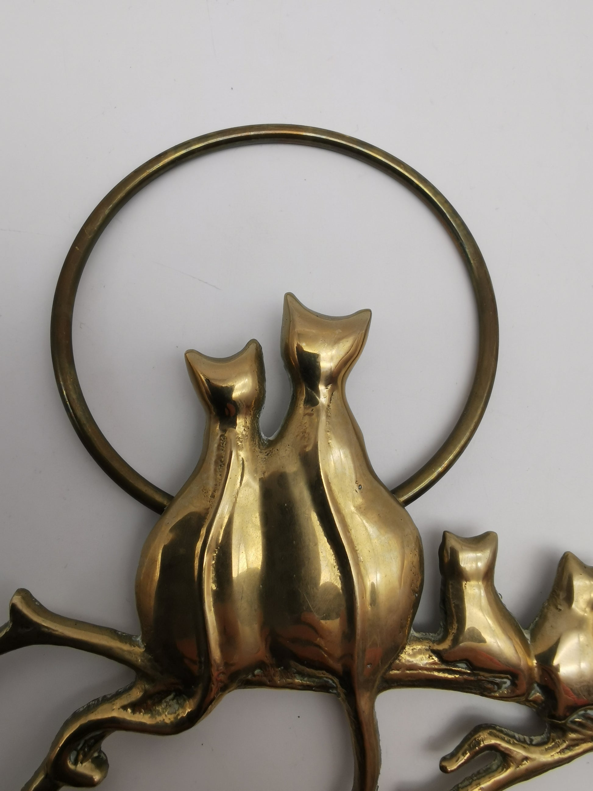 Vintage Mid-Century Brass Cat Family Wall Hanging Decor