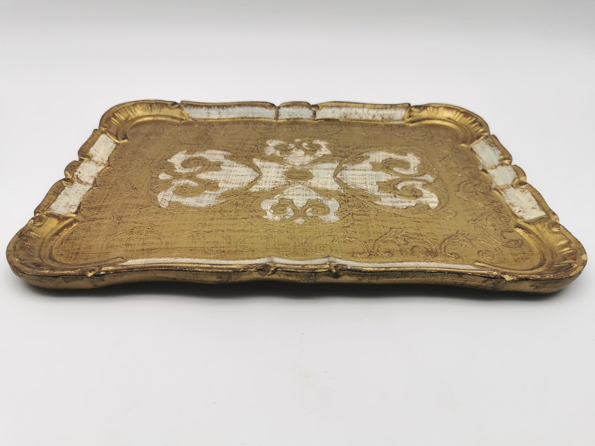 Vintage Italian Florentine Gilded Serving Tray – Ornate Gold & Cream Scrollwork, Mid-Century