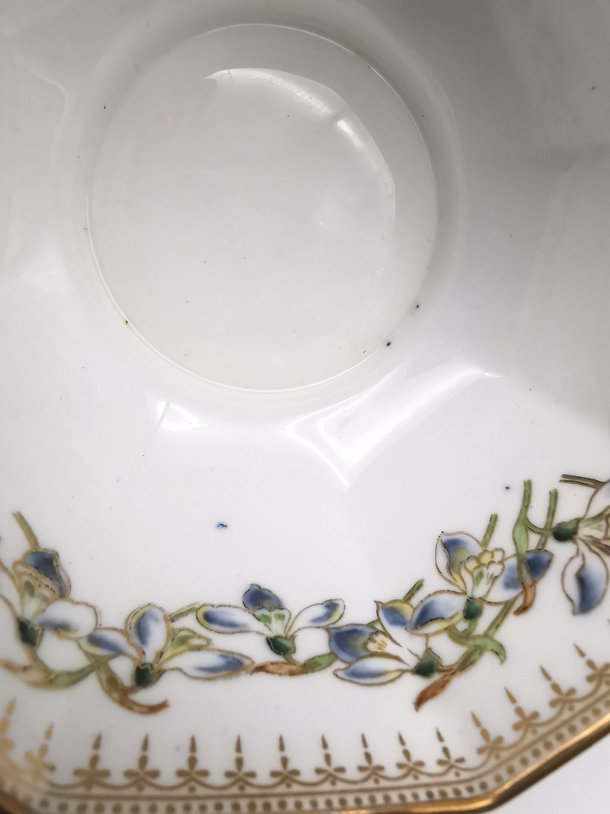 1930s Wedgwood Octagonal Snowdrops Powder Blue Lustre Bowl - James Hodgkiss design, Pattern Z5175