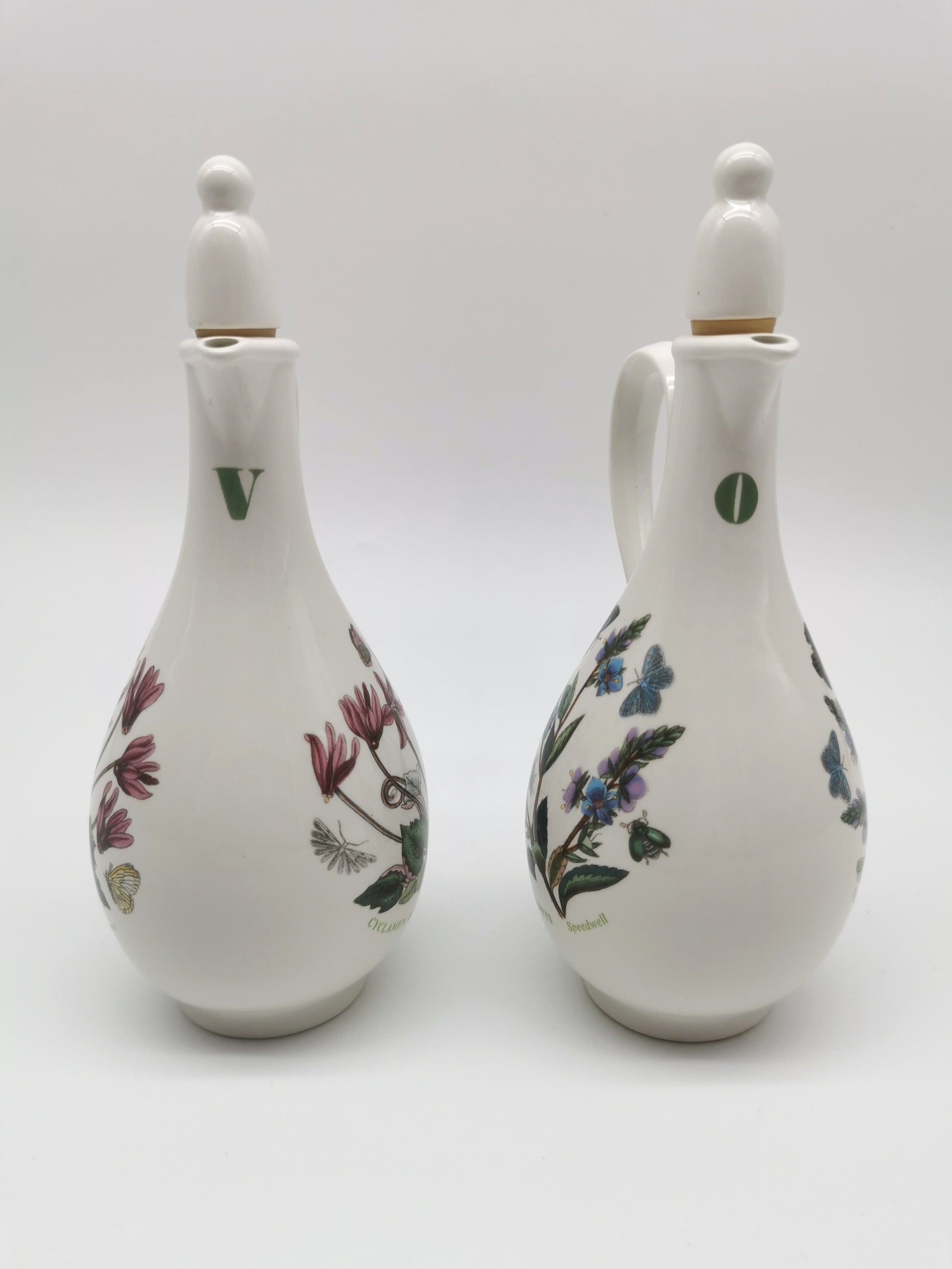 Portmeirion Botanic Garden Oil & Vinegar Cruet Set with "O" & "V" Lettering