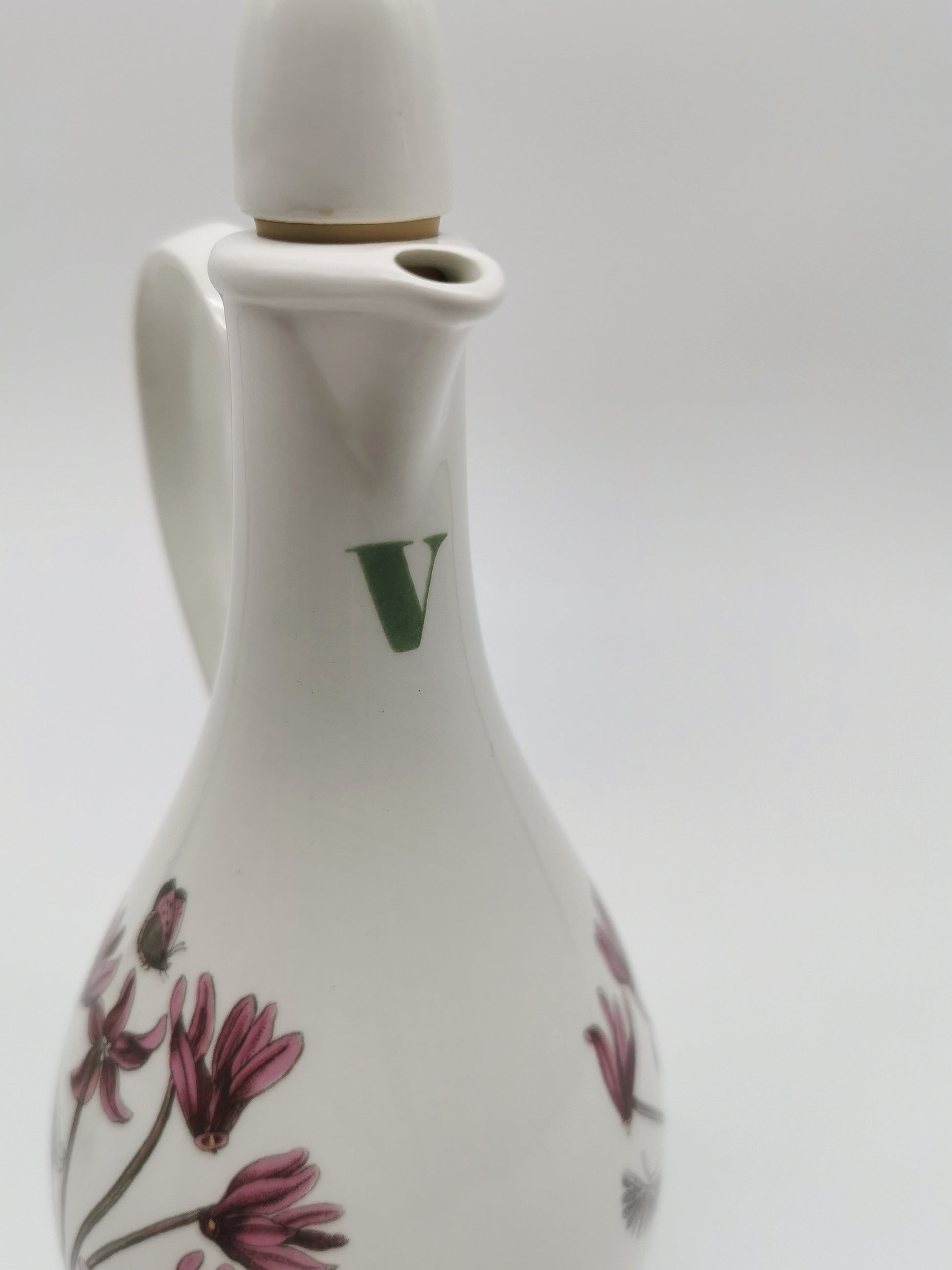 Portmeirion Botanic Garden Oil & Vinegar Cruet Set with "O" & "V" Lettering