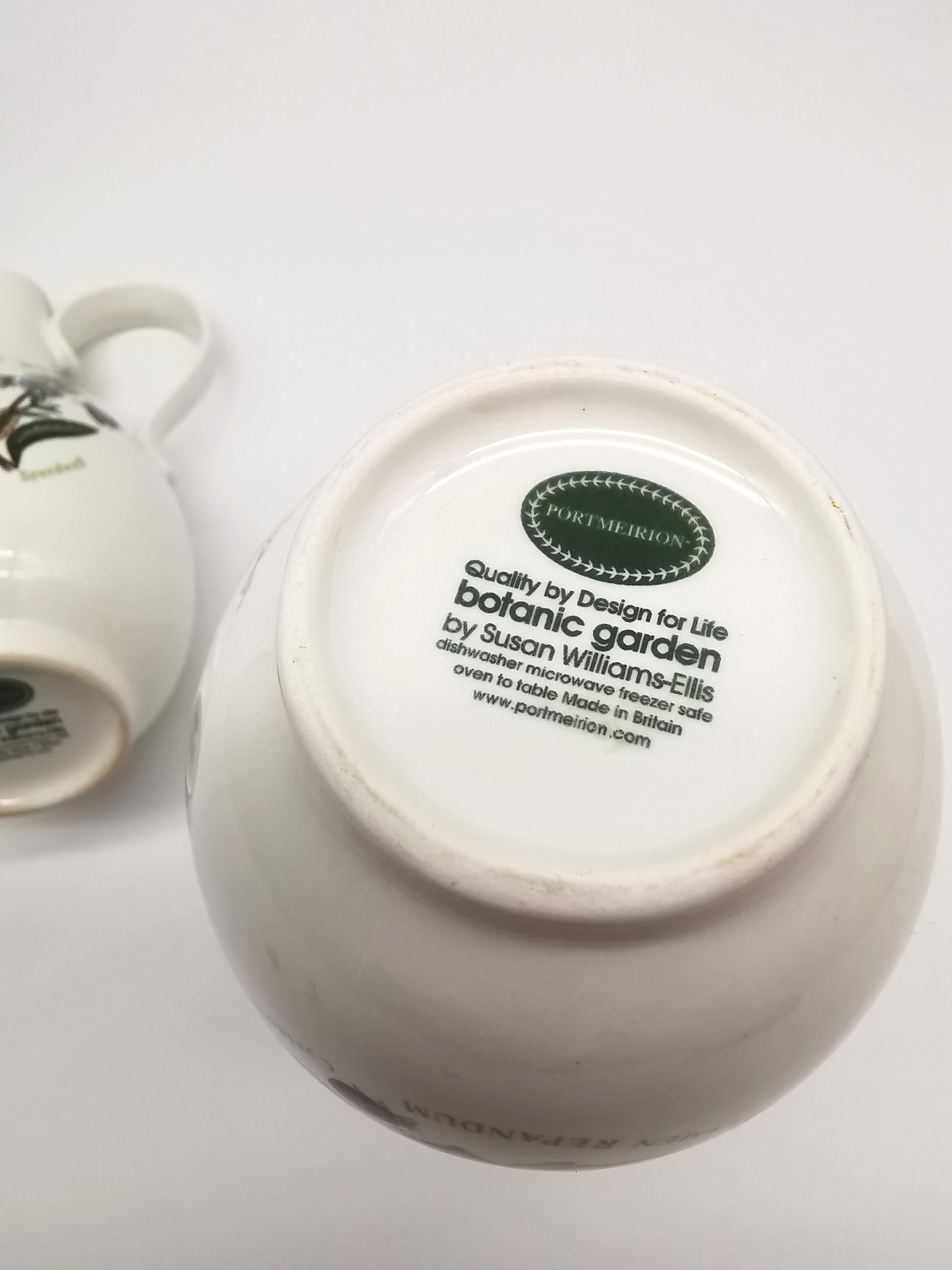 Portmeirion Botanic Garden Oil & Vinegar Cruet Set with "O" & "V" Lettering