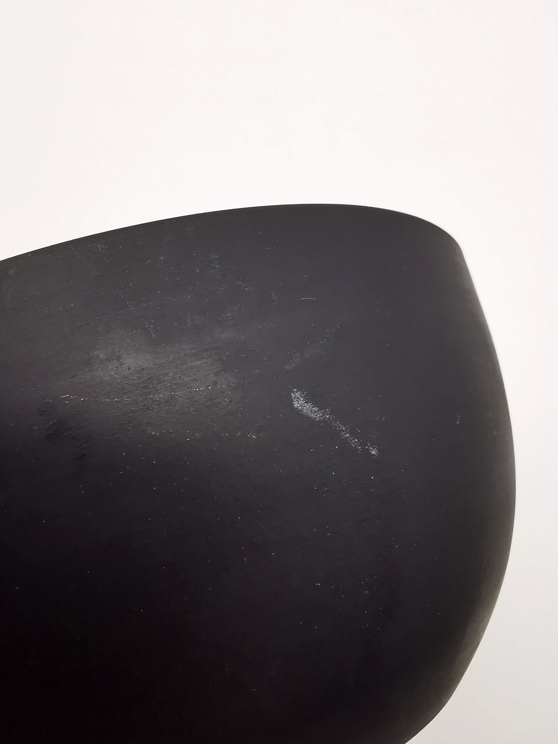 1936 Wedgwood Black Basalt Bowl – Vintage Art Deco Matte Stoneware